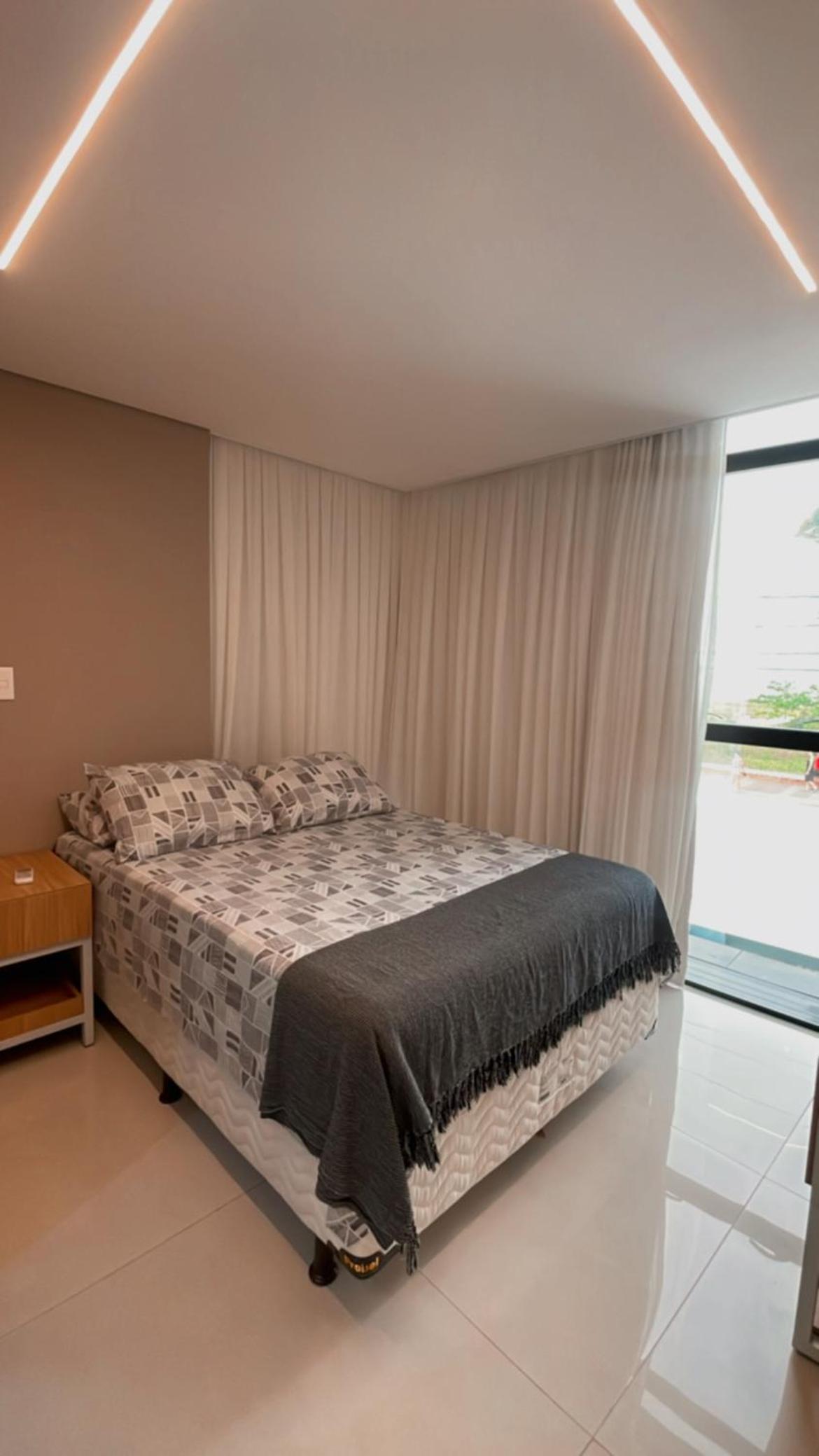 Apartamento Luxo a BEIRA-MAR p/6 pessoas