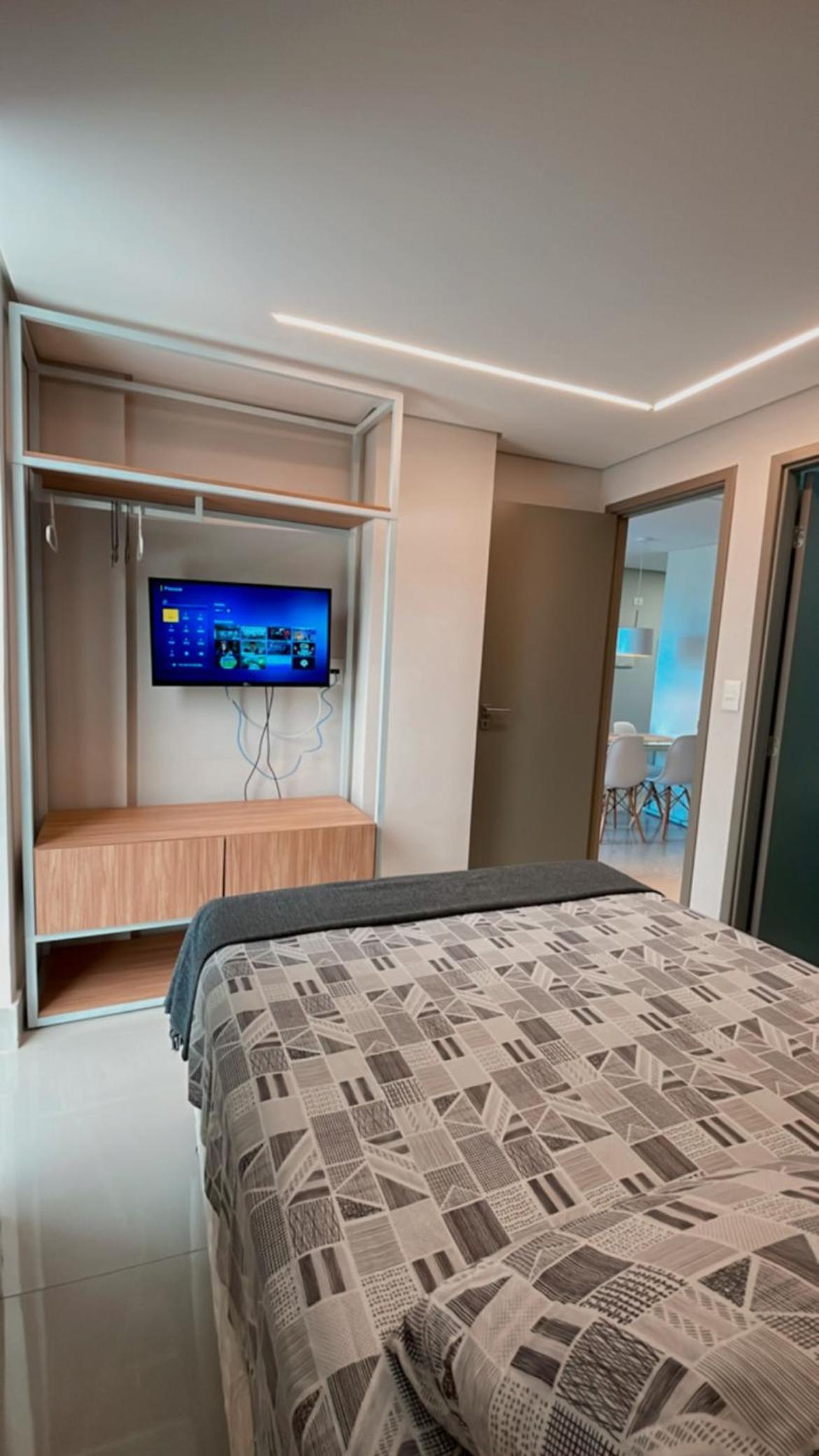 Apartamento Luxo a BEIRA-MAR p/6 pessoas