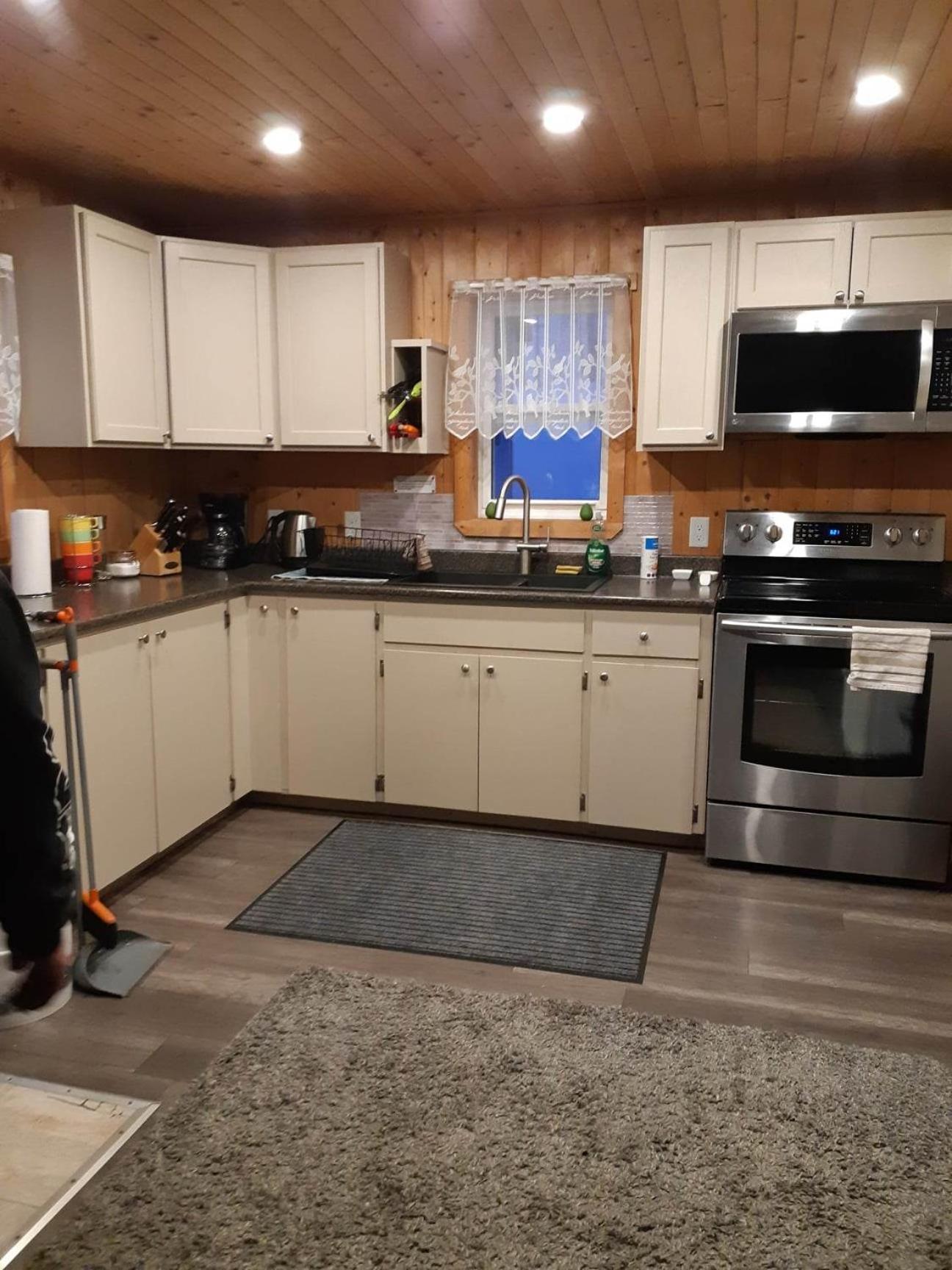 Big Axe Bed & Breakfast