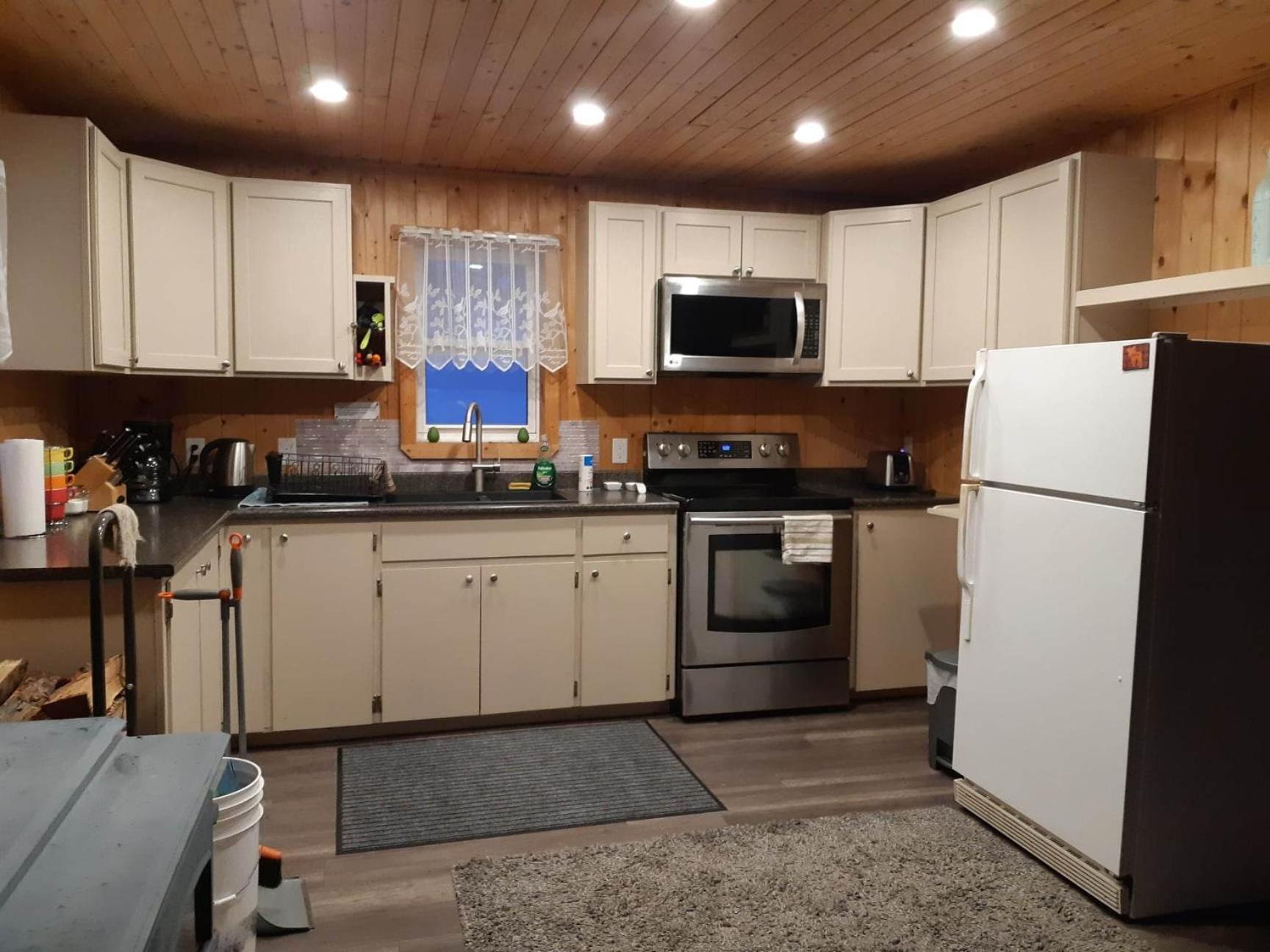 Big Axe Bed & Breakfast