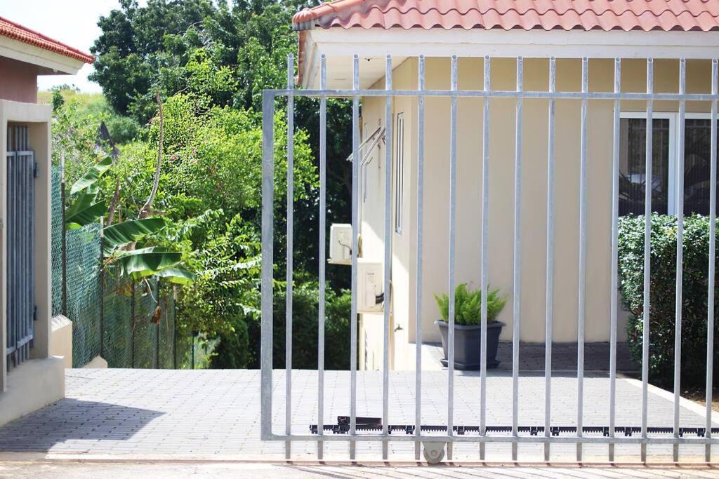 Gamay Souterrain Apartment, near beach in Curaçao