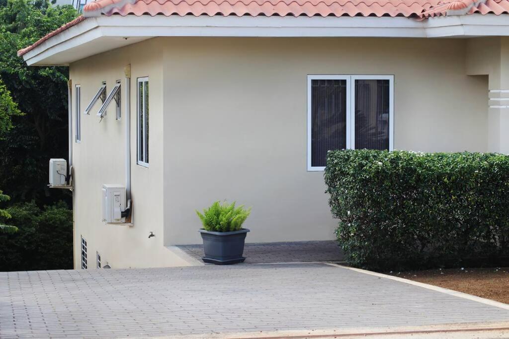 Gamay Souterrain Apartment, near beach in Curaçao