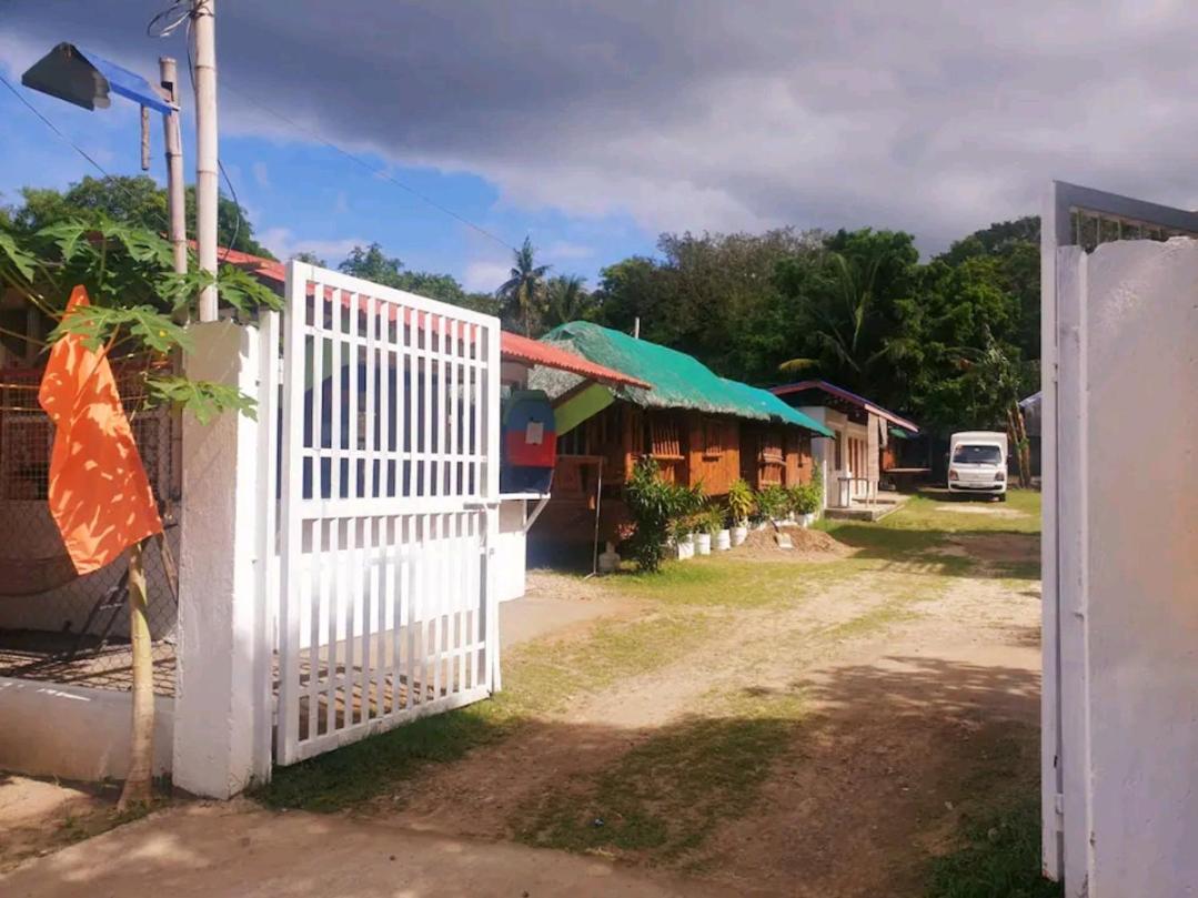 Sylvia's Matabungkay Hut Rental