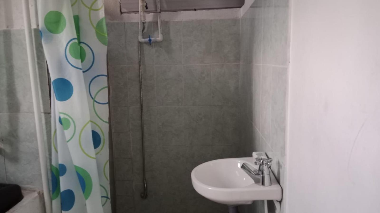 apartamento familiar o dos personas en cama separadas con cocina