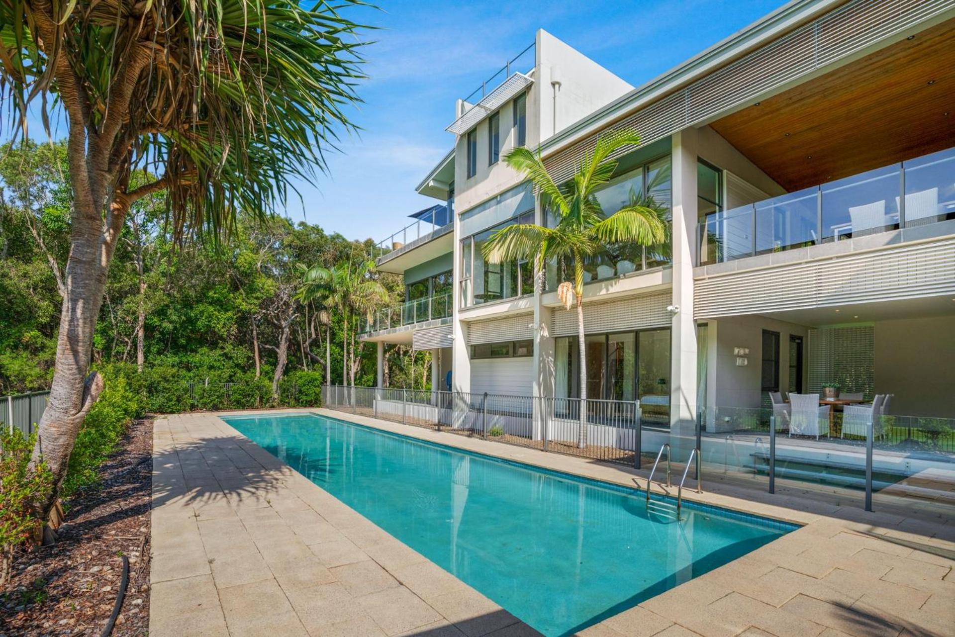 Orania Beach House - 19 Orania Street