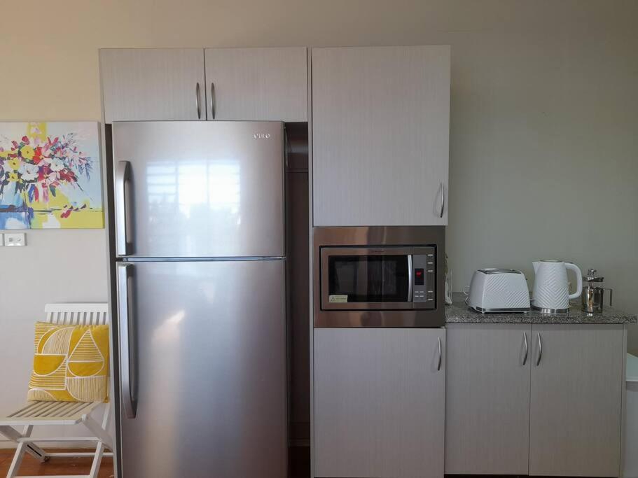 Waterfront Sunset Apartment Nadi
