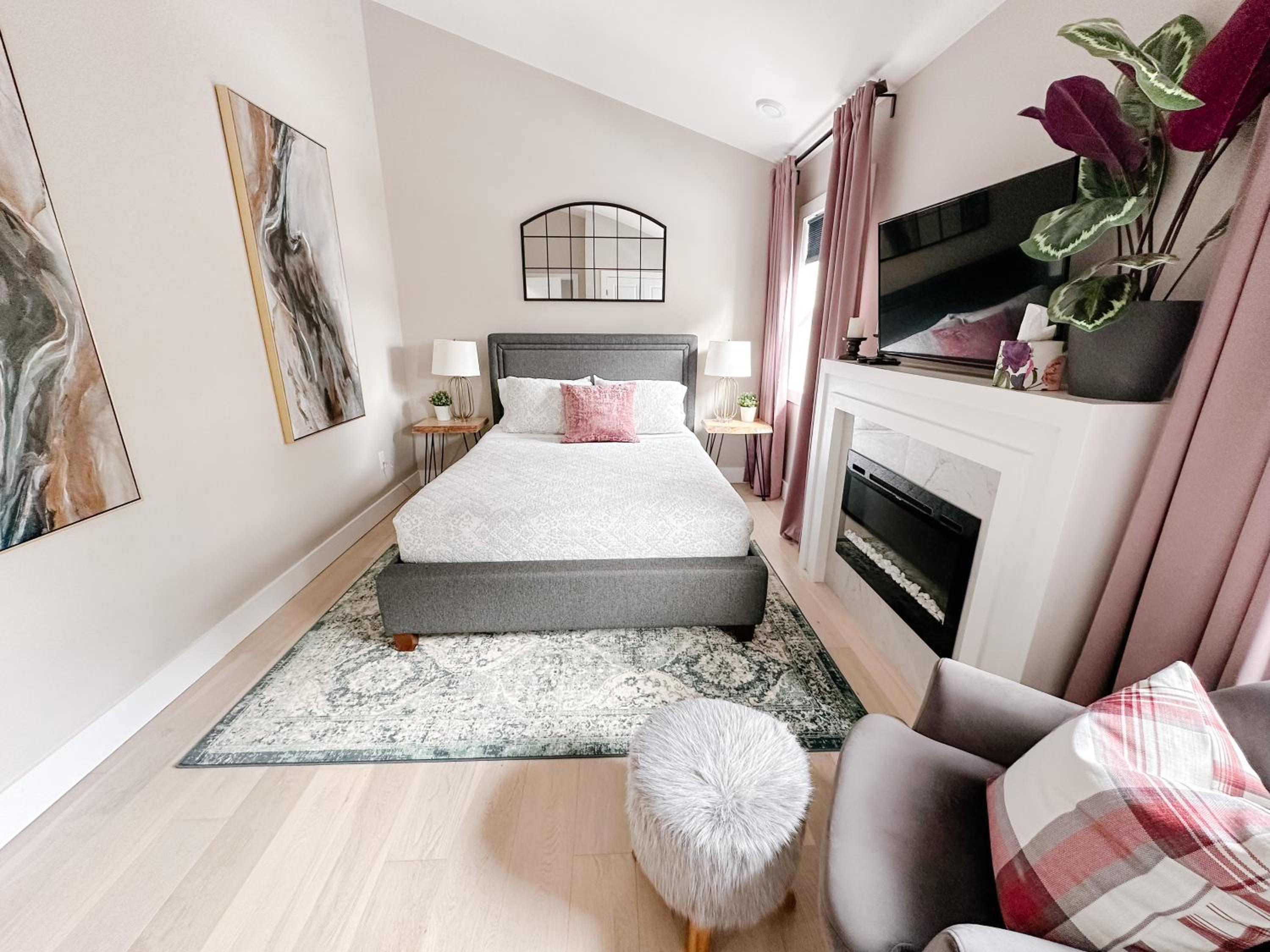 Inn On King Bed  Breakfast - Property Image 26