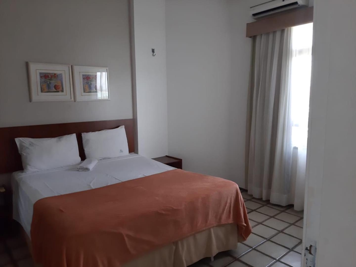 Flat Golden Beira Mar 557