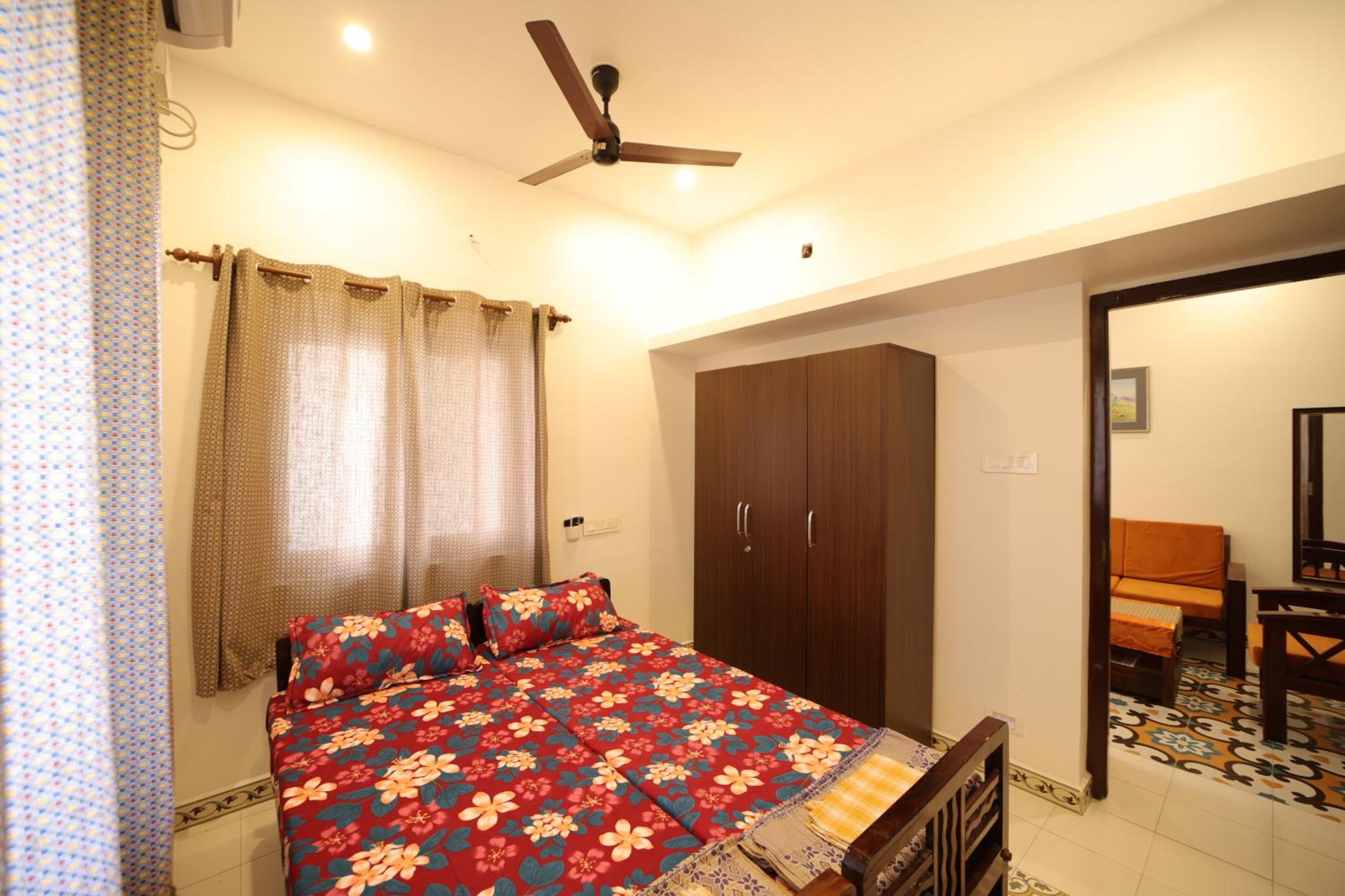 Photo 65