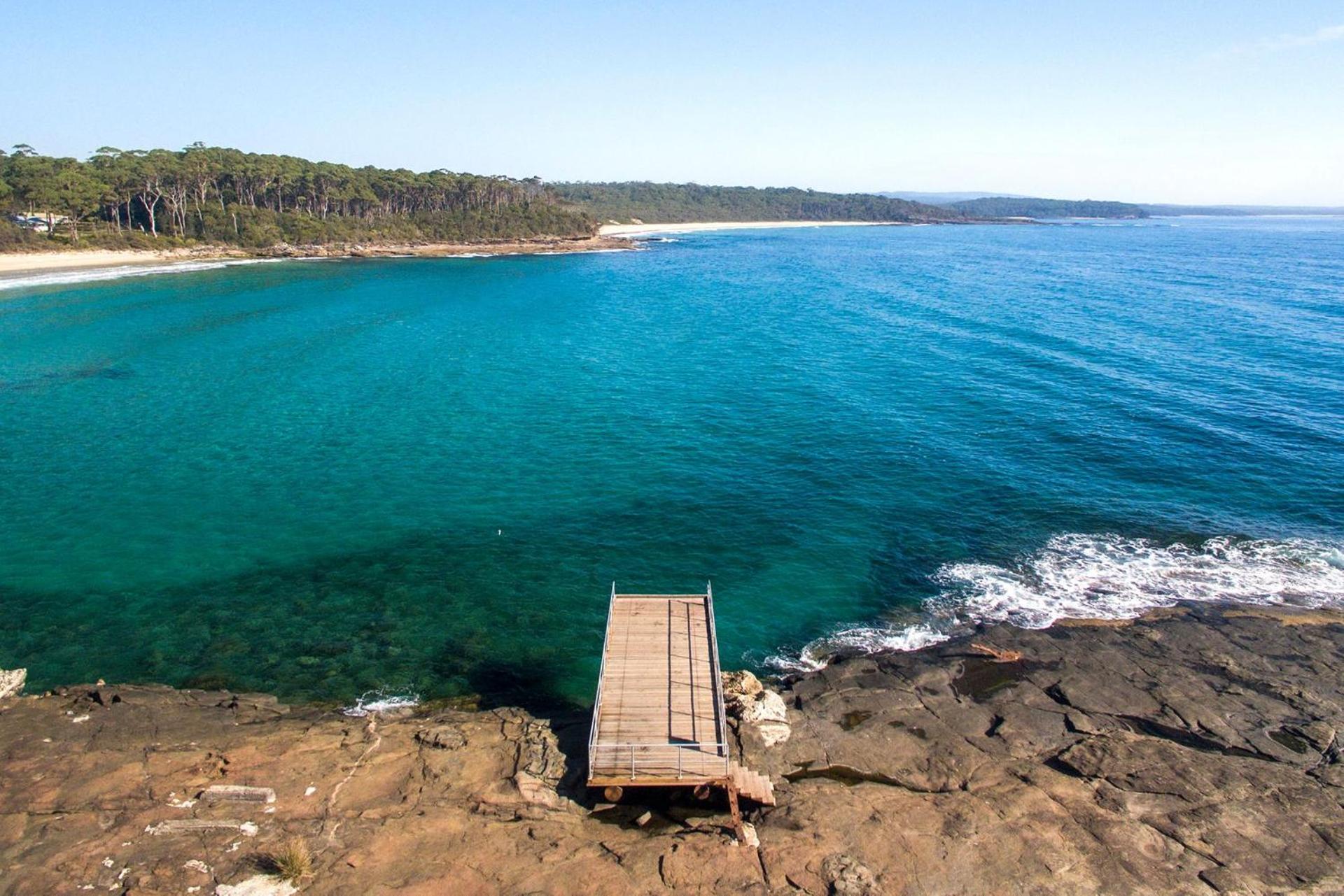 Bawley Point Beach House - renovated beach escape