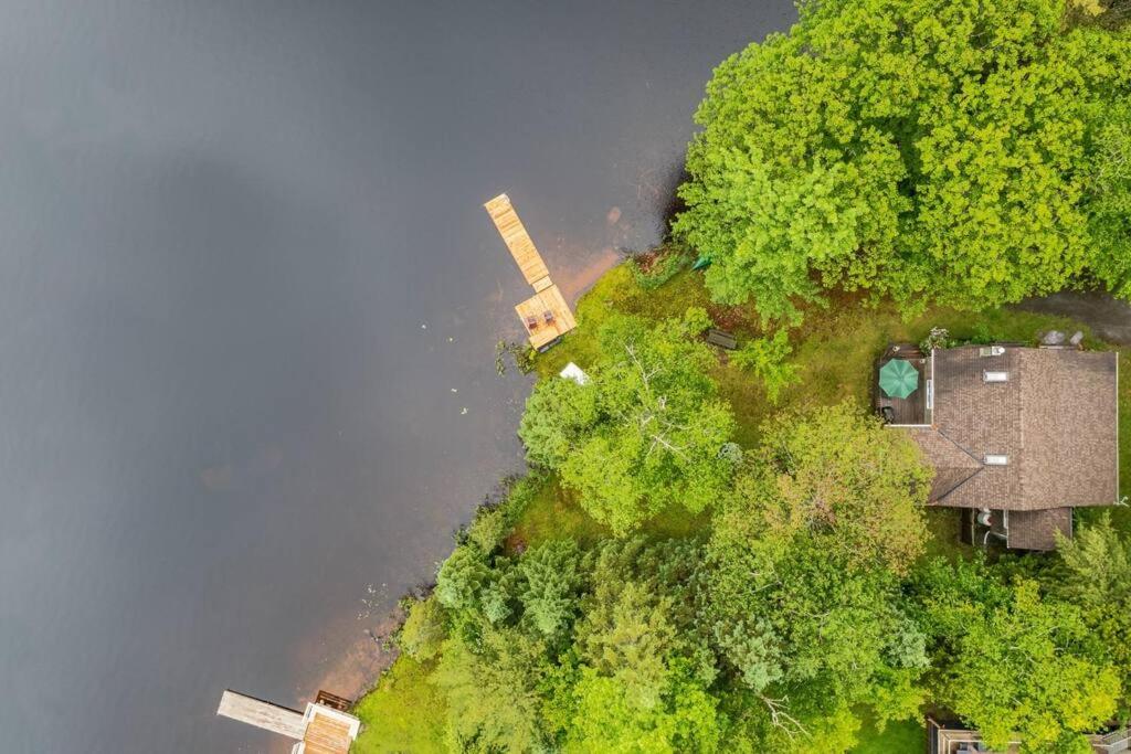 Huntsville Vacations - Bear Essentials Hideaway - Property Image 2