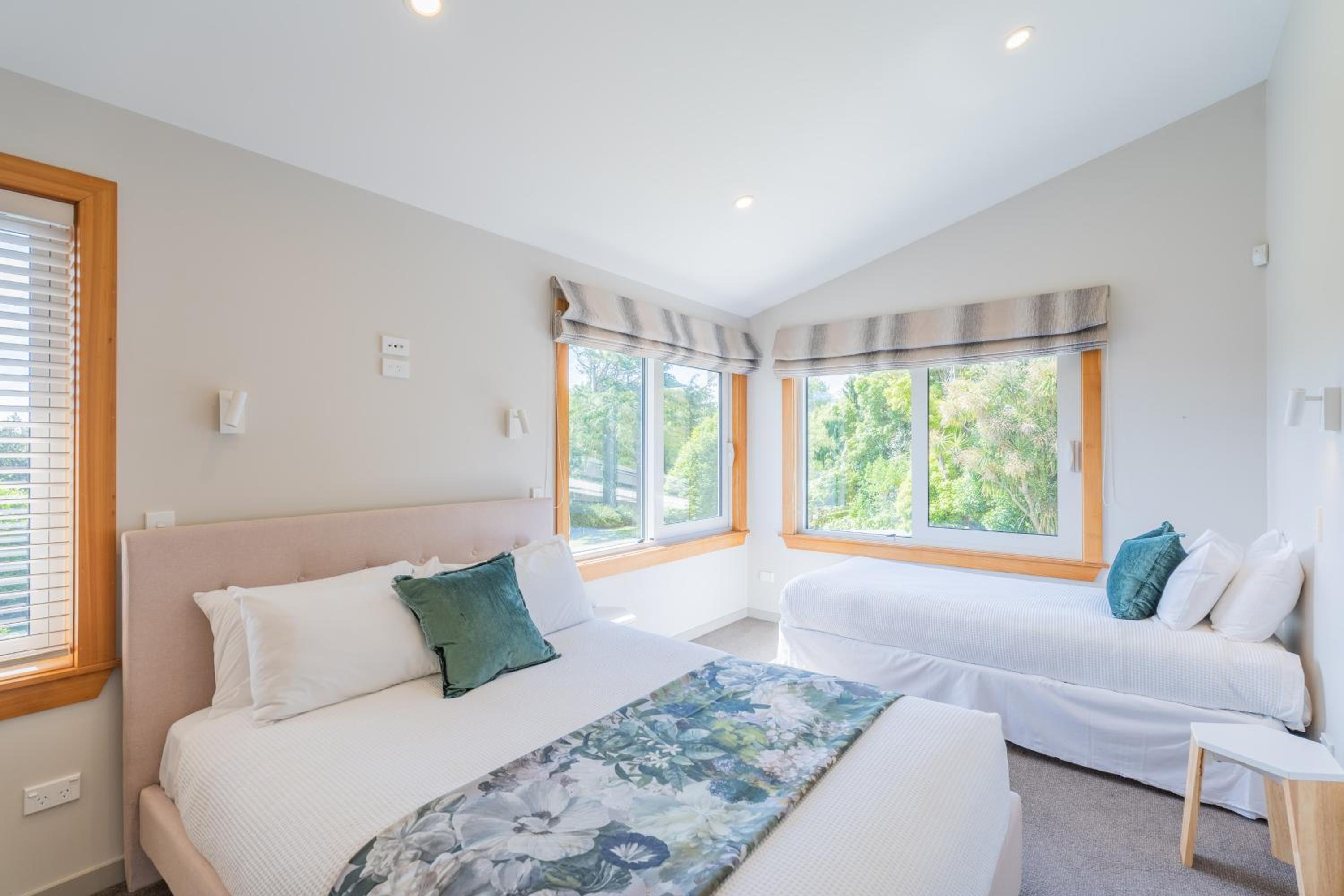 Anam Cara Gardens luxury Villa Private bedrooms and ensuite bathrooms Sleeps 9 view 4