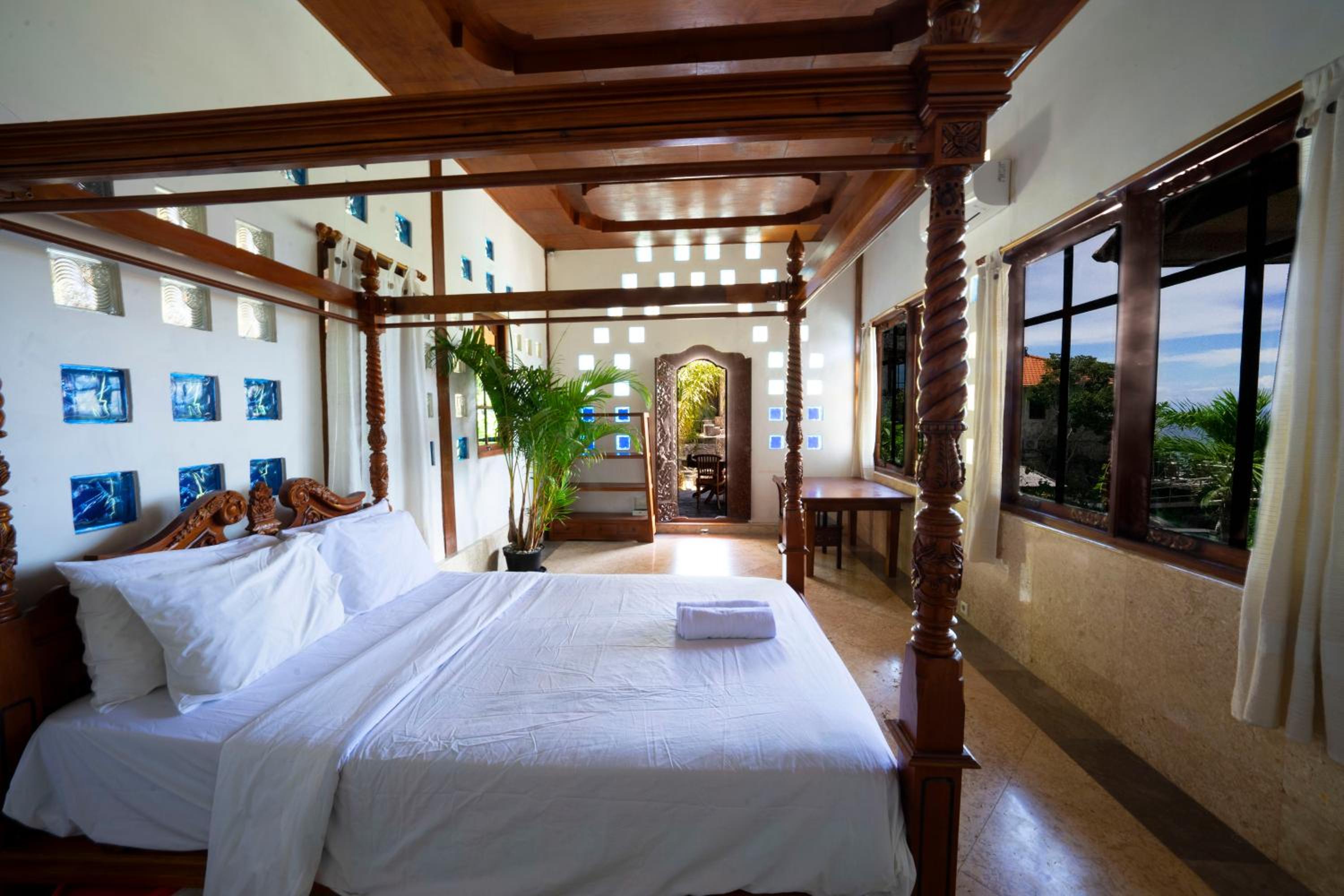 Uluwatu Mansion Villas