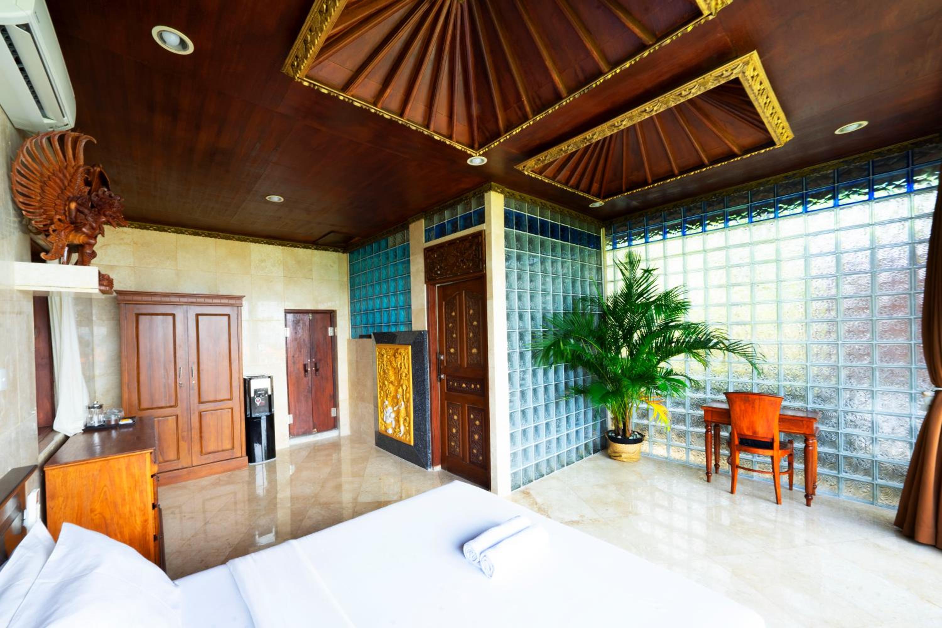 Uluwatu Mansion Villas
