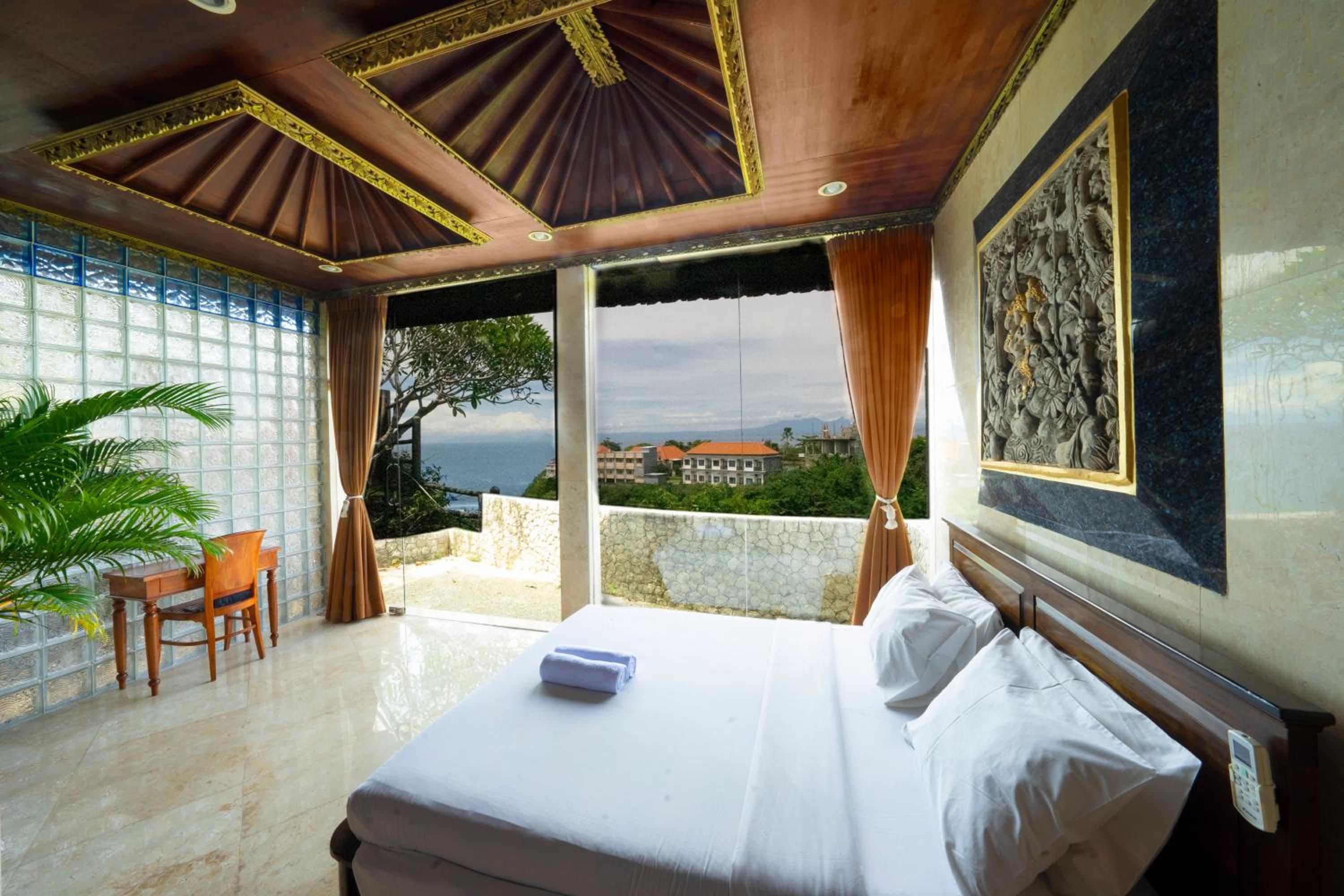 Uluwatu Mansion Villas