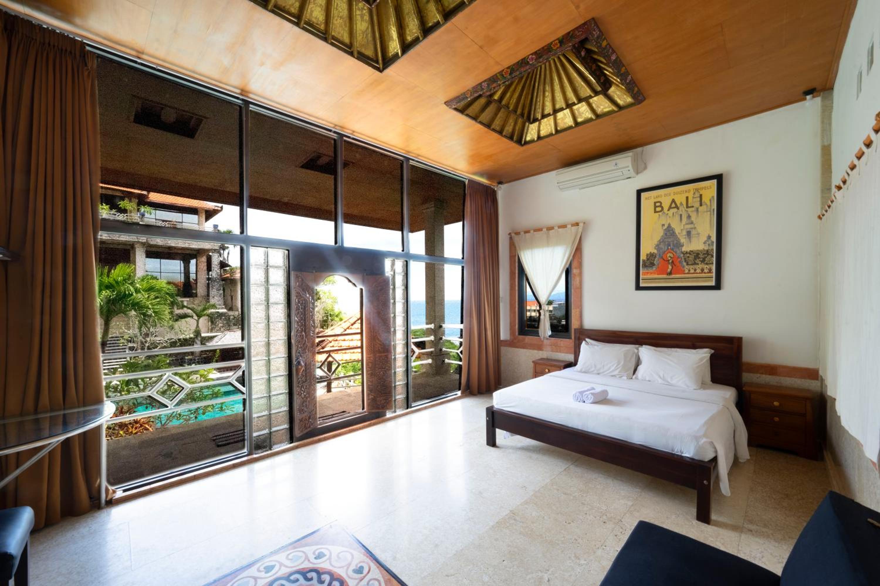 Uluwatu Mansion Villas