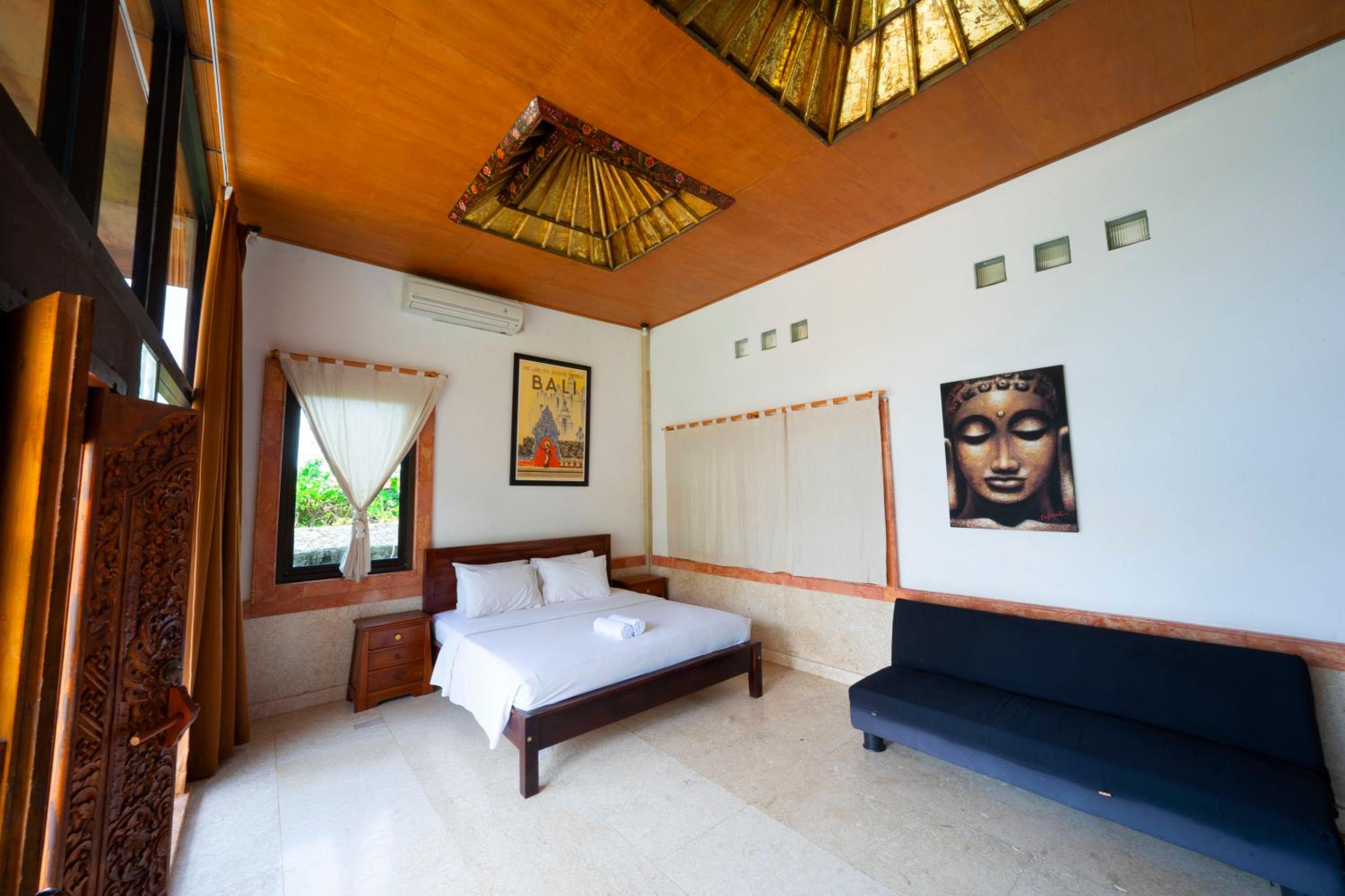 Uluwatu Mansion Villas