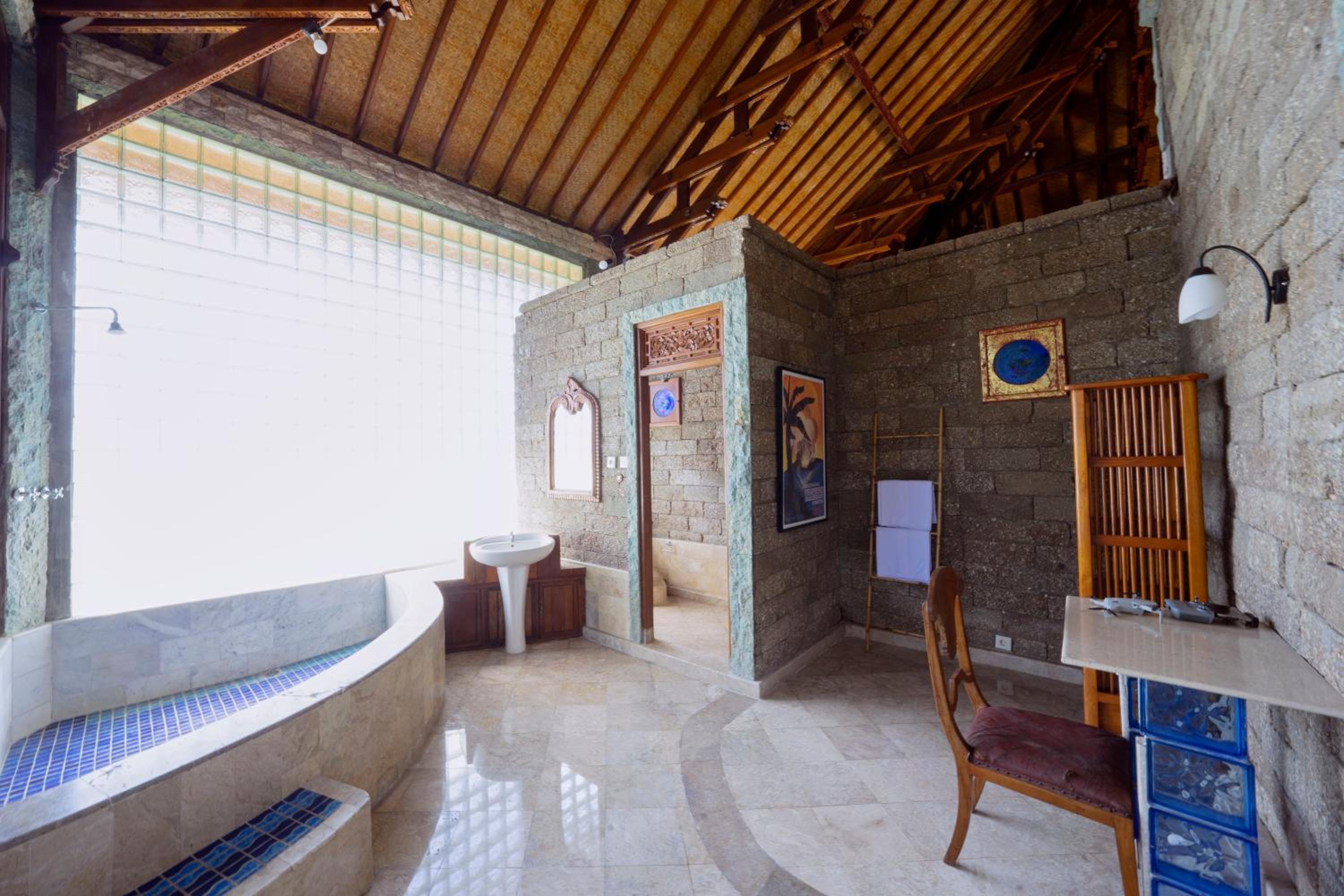 Uluwatu Mansion Villas
