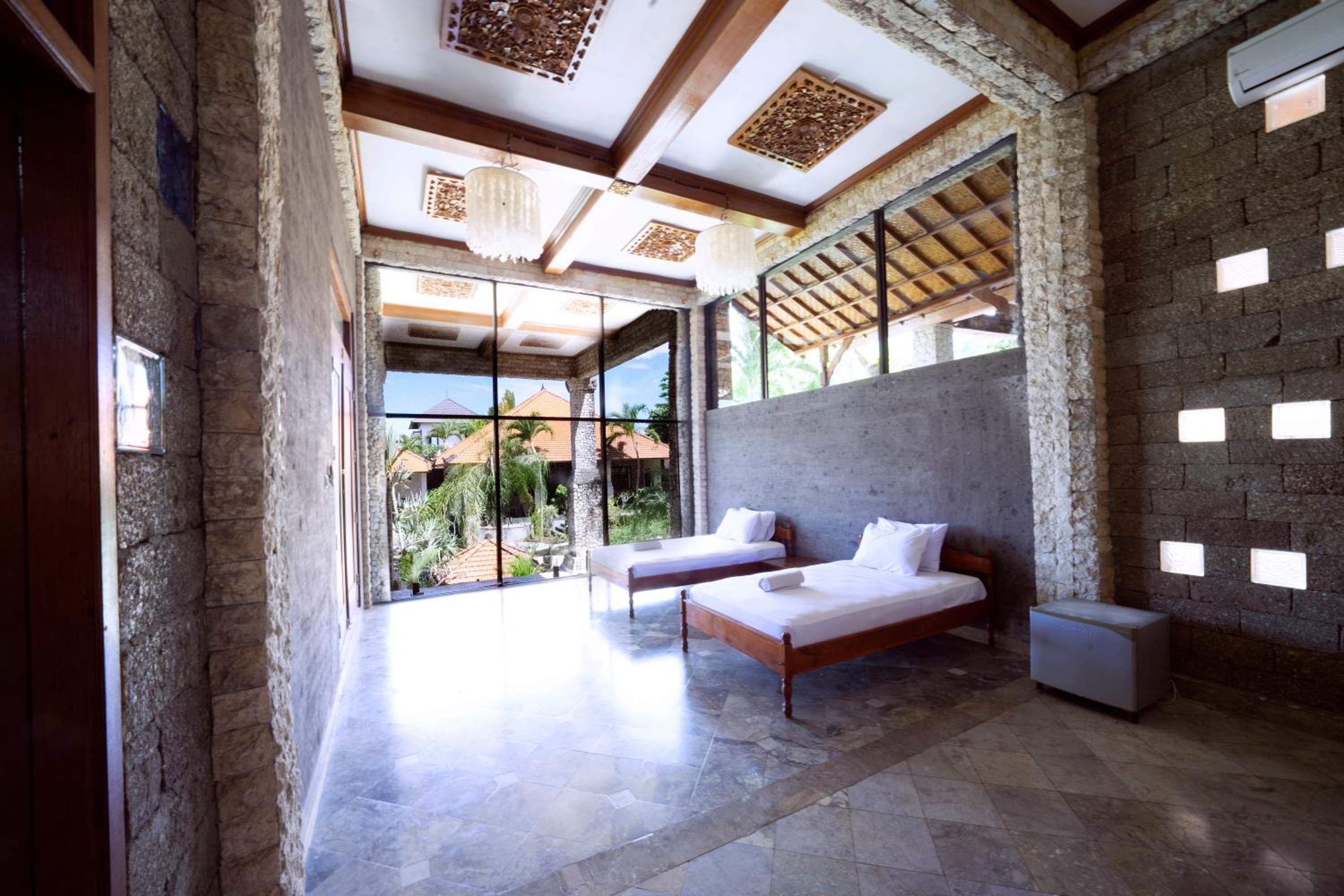 Uluwatu Mansion Villas