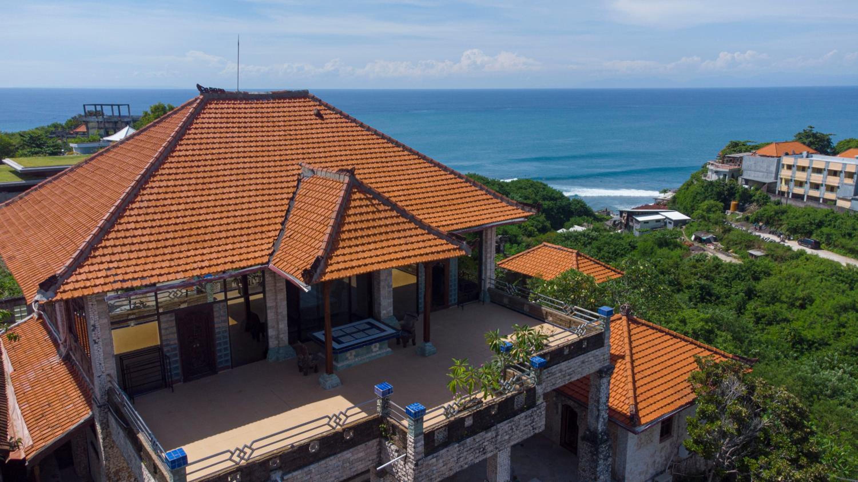 Uluwatu Mansion Villas