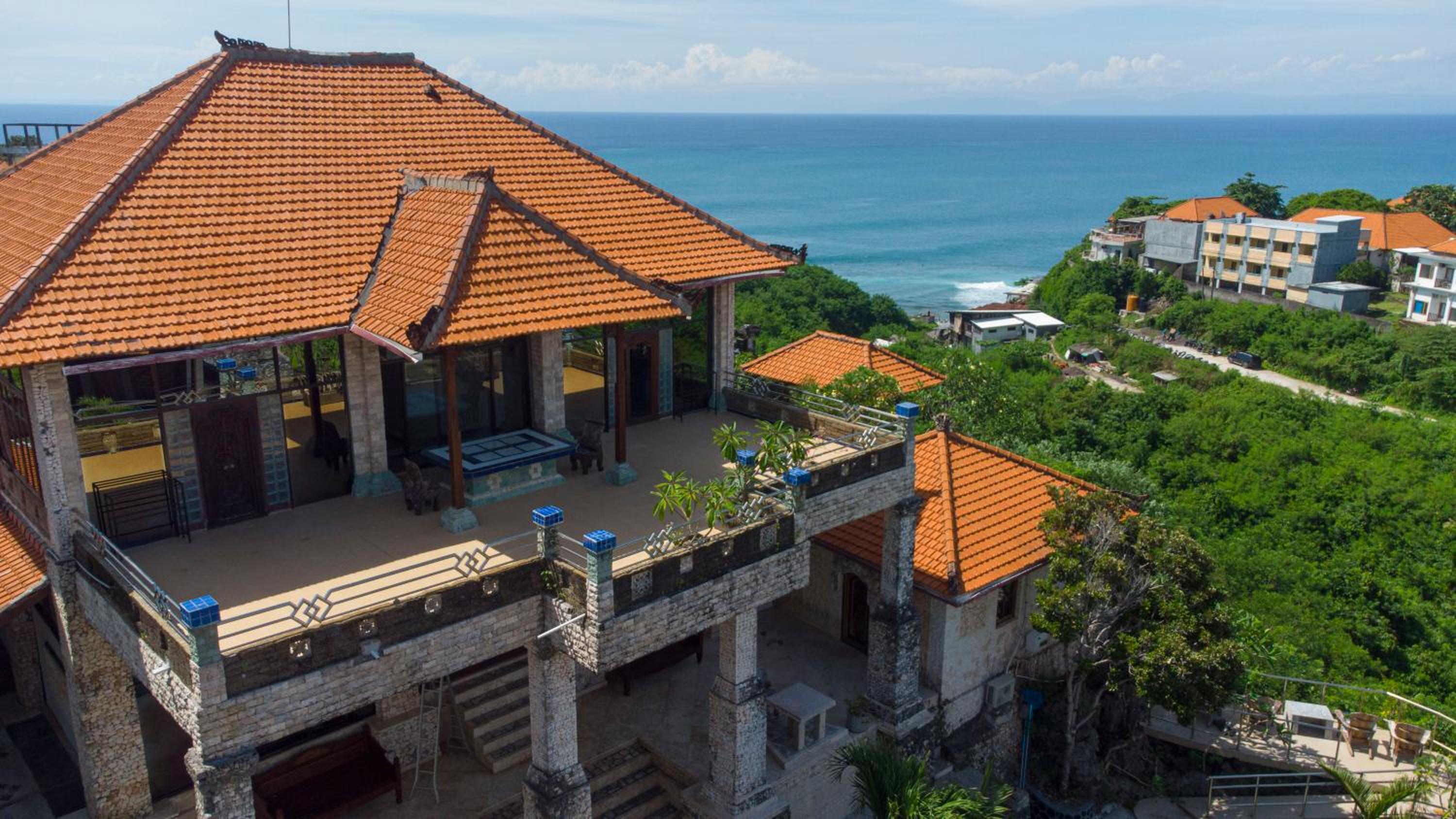 Uluwatu Mansion Villas