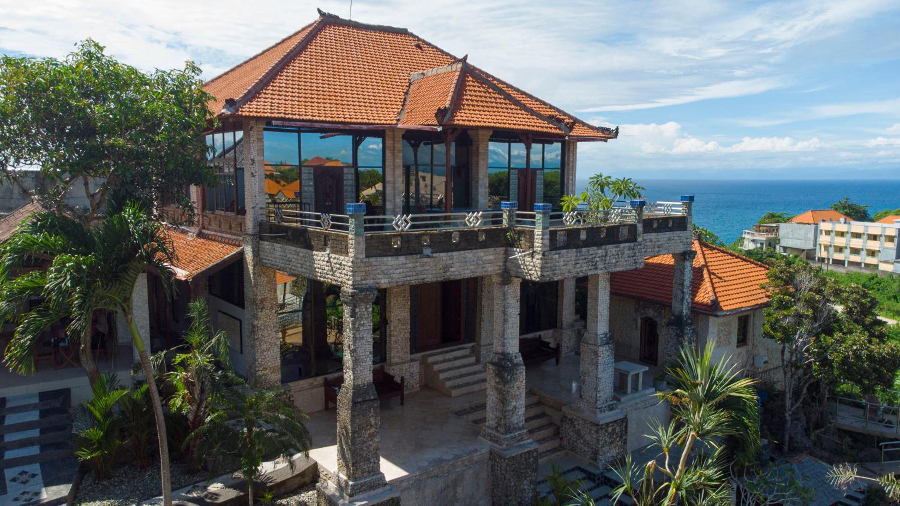 Uluwatu Mansion Villas