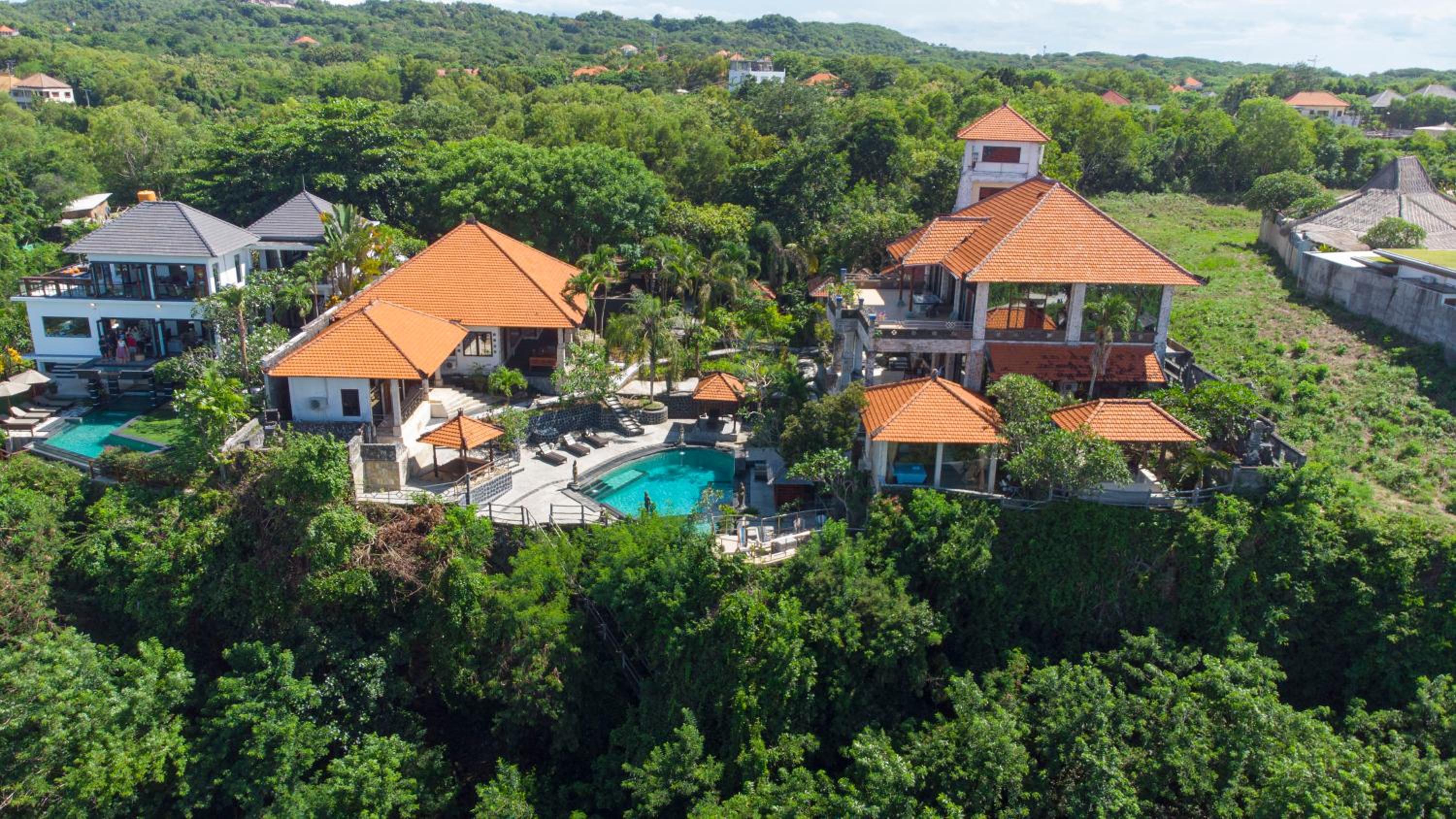 Uluwatu Mansion Villas