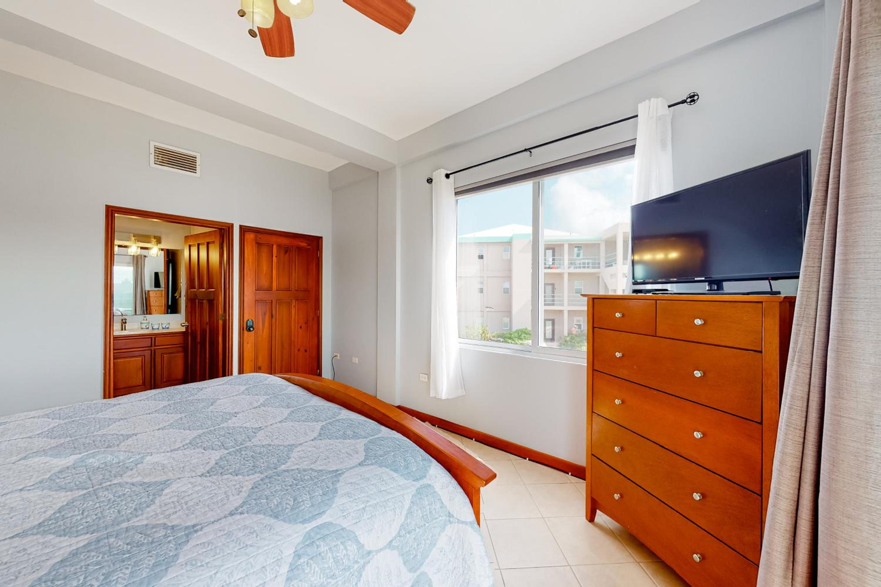 Suite B201 at Mara Laguna Gold Standard Certified