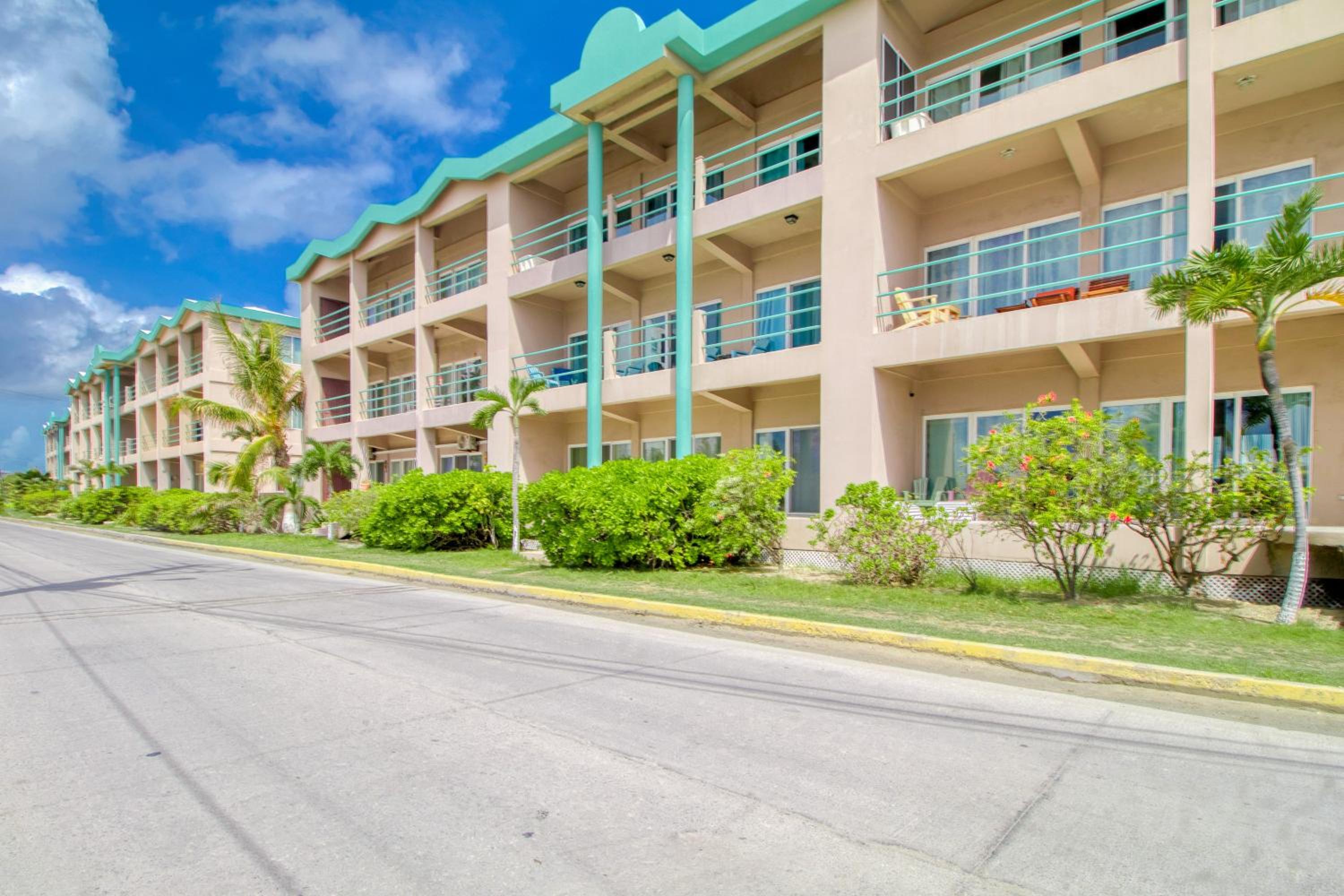 Suite B201 at Mara Laguna Gold Standard Certified
