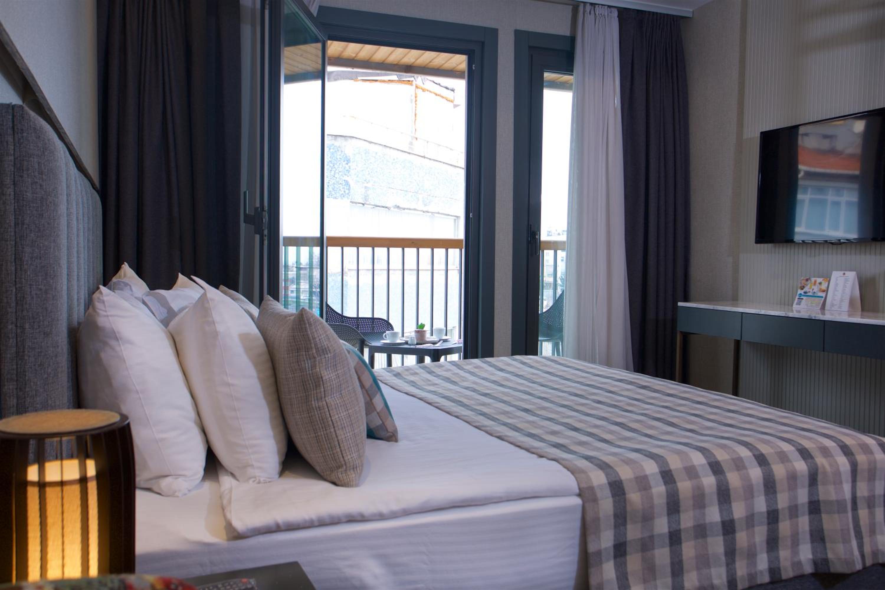 Dosso Dossi Hotels Yenikapı - Image 52