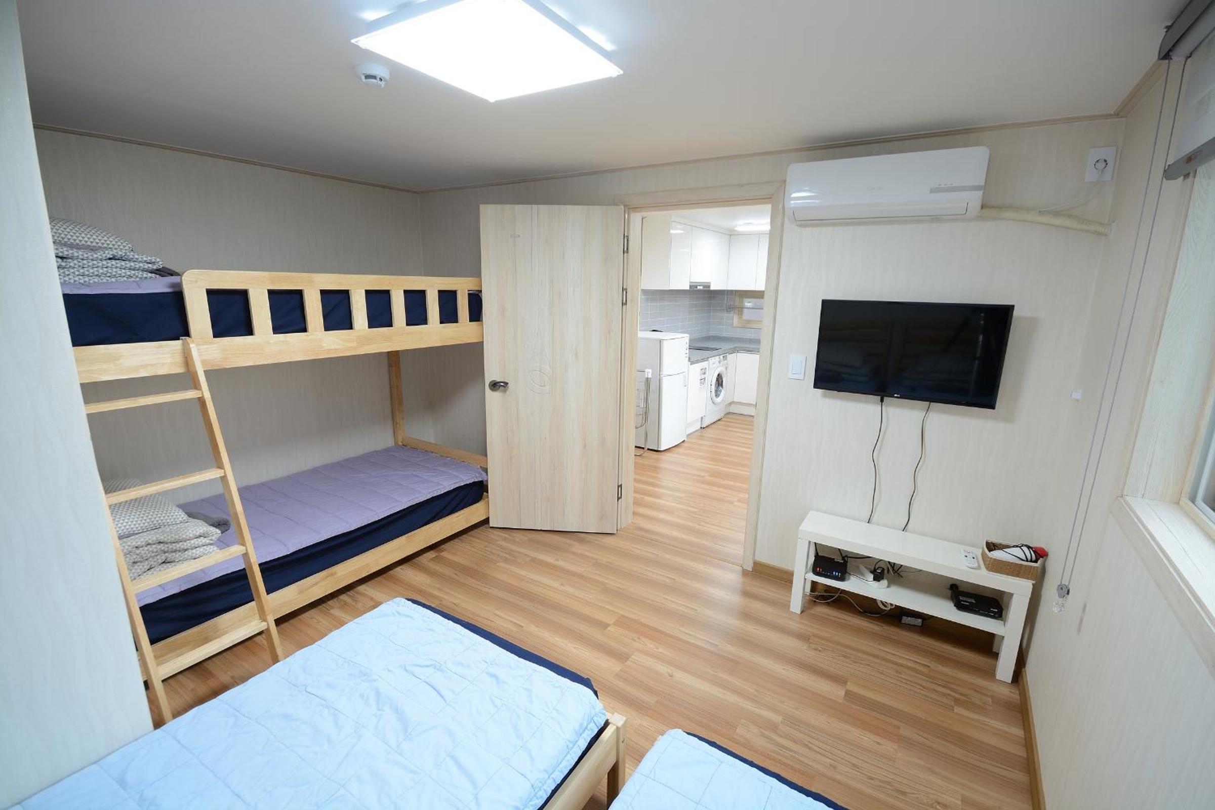 Sunnyhill Guesthouse Hongdae