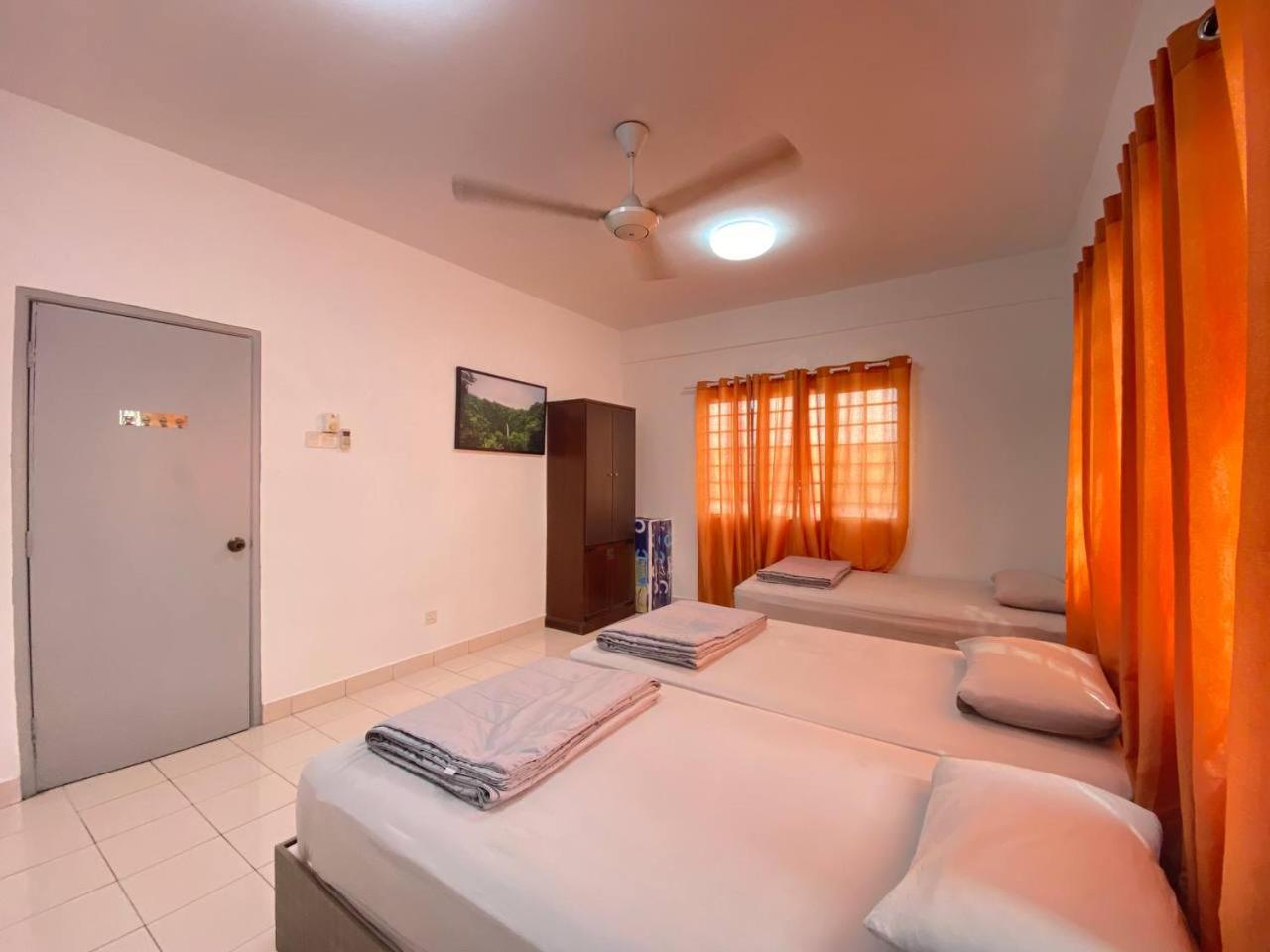 Homestay Juta Mines Seri Kembangan Balakong photo 5