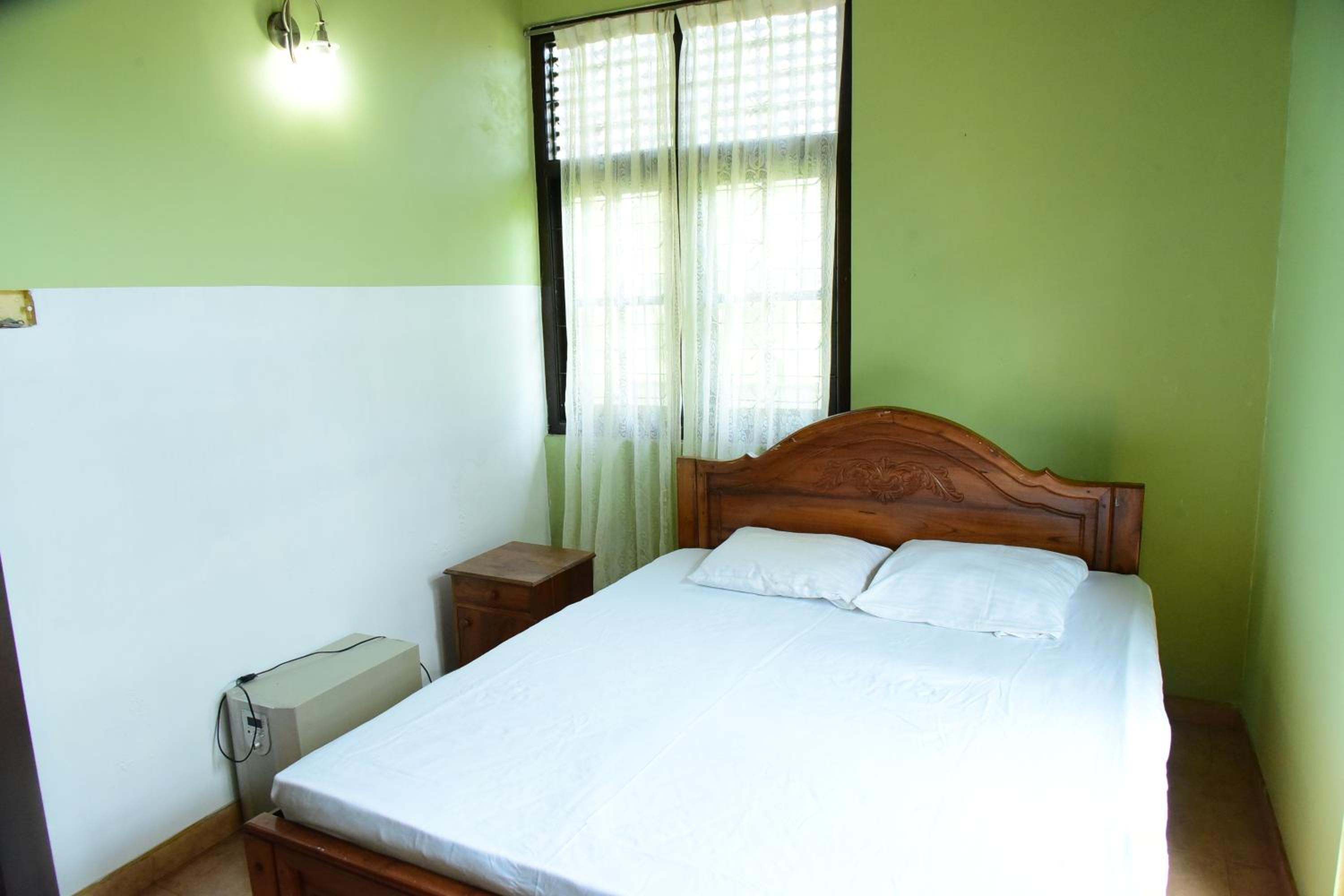Simlaya Inn view 2