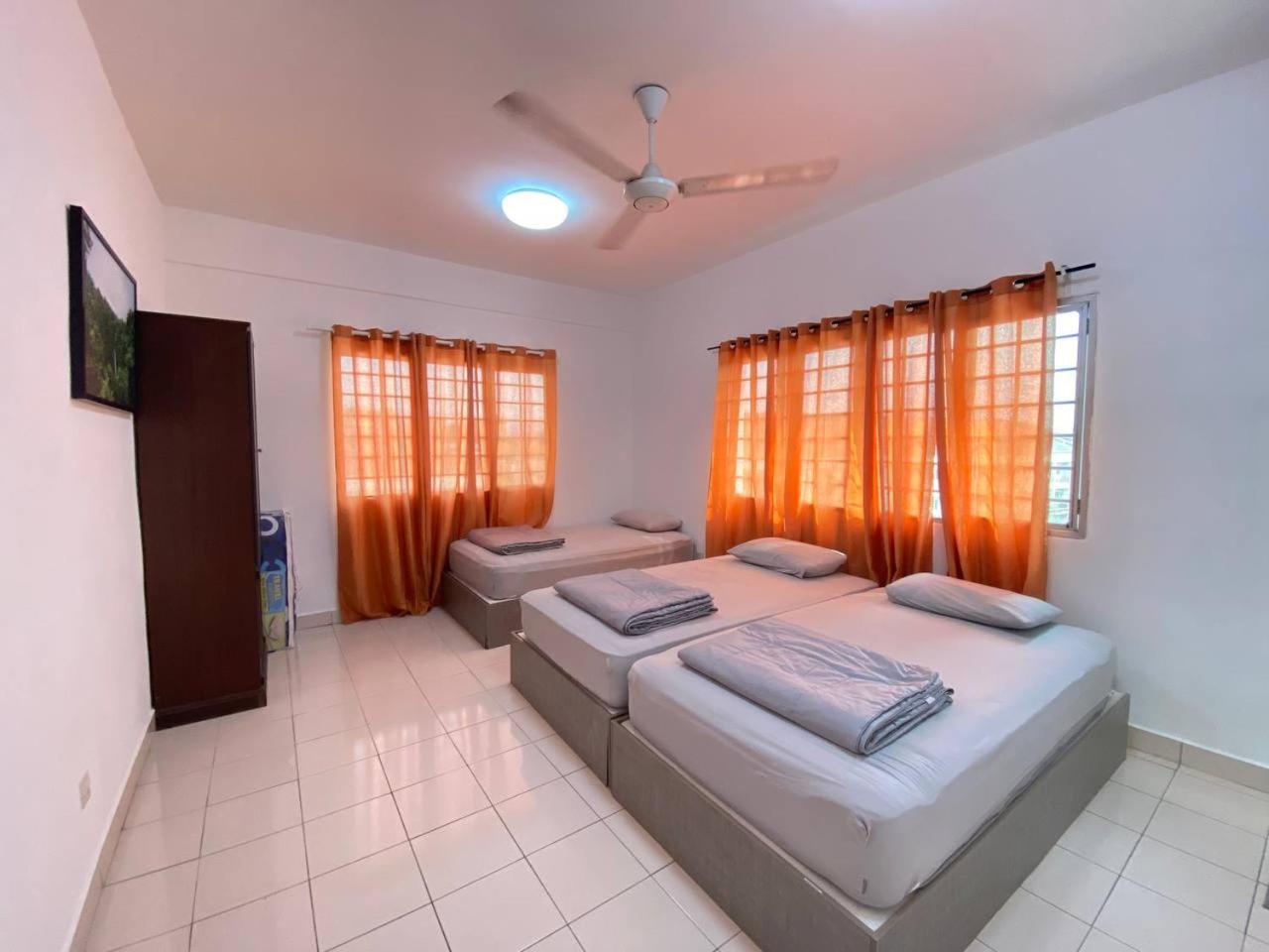 Homestay Juta Mines Seri Kembangan Balakong photo 4
