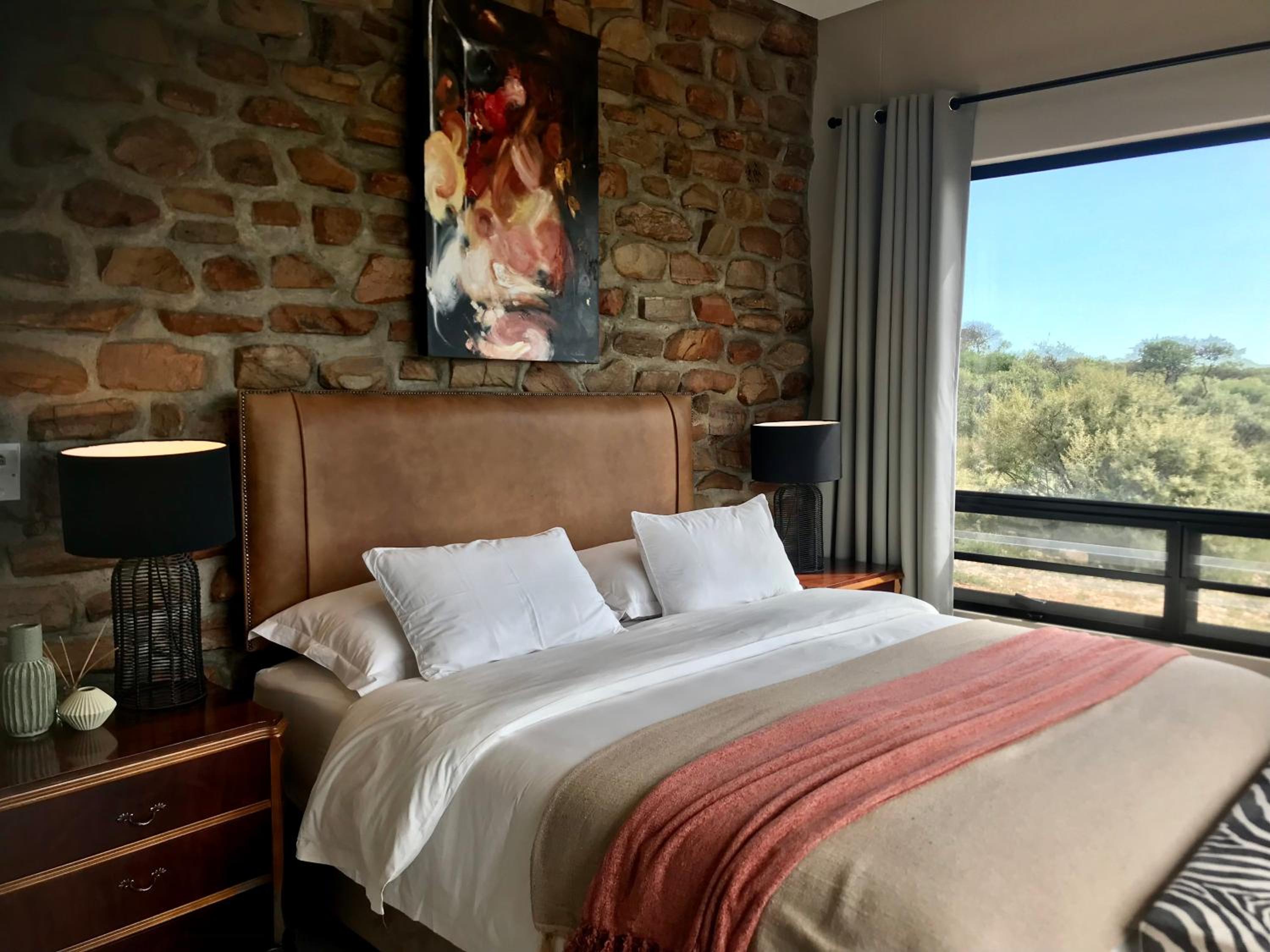 LEOPARD'S VIEW MOUNTAIN VILLA @ Steinheim Game Farm & Camping view 5