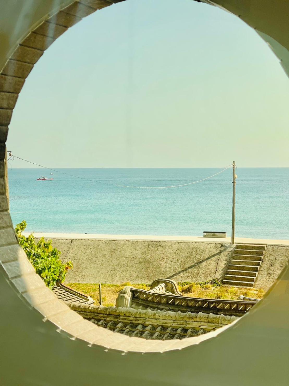 Beachcastle & Sea View Villa
