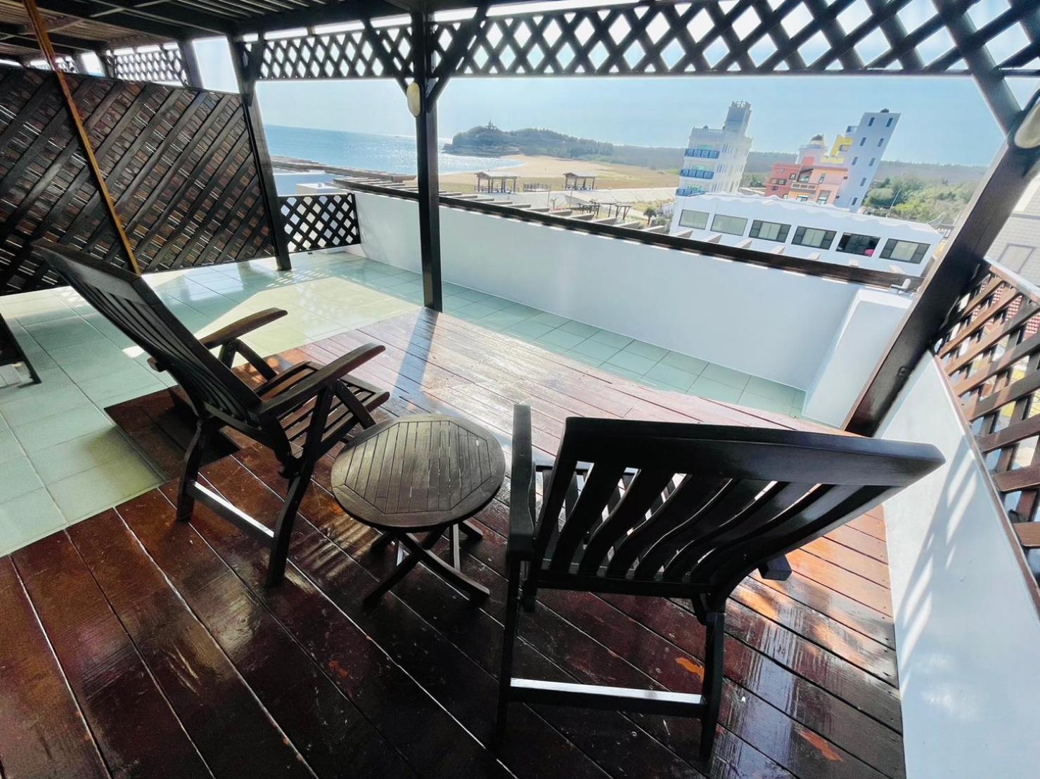 Beachcastle & Sea View Villa