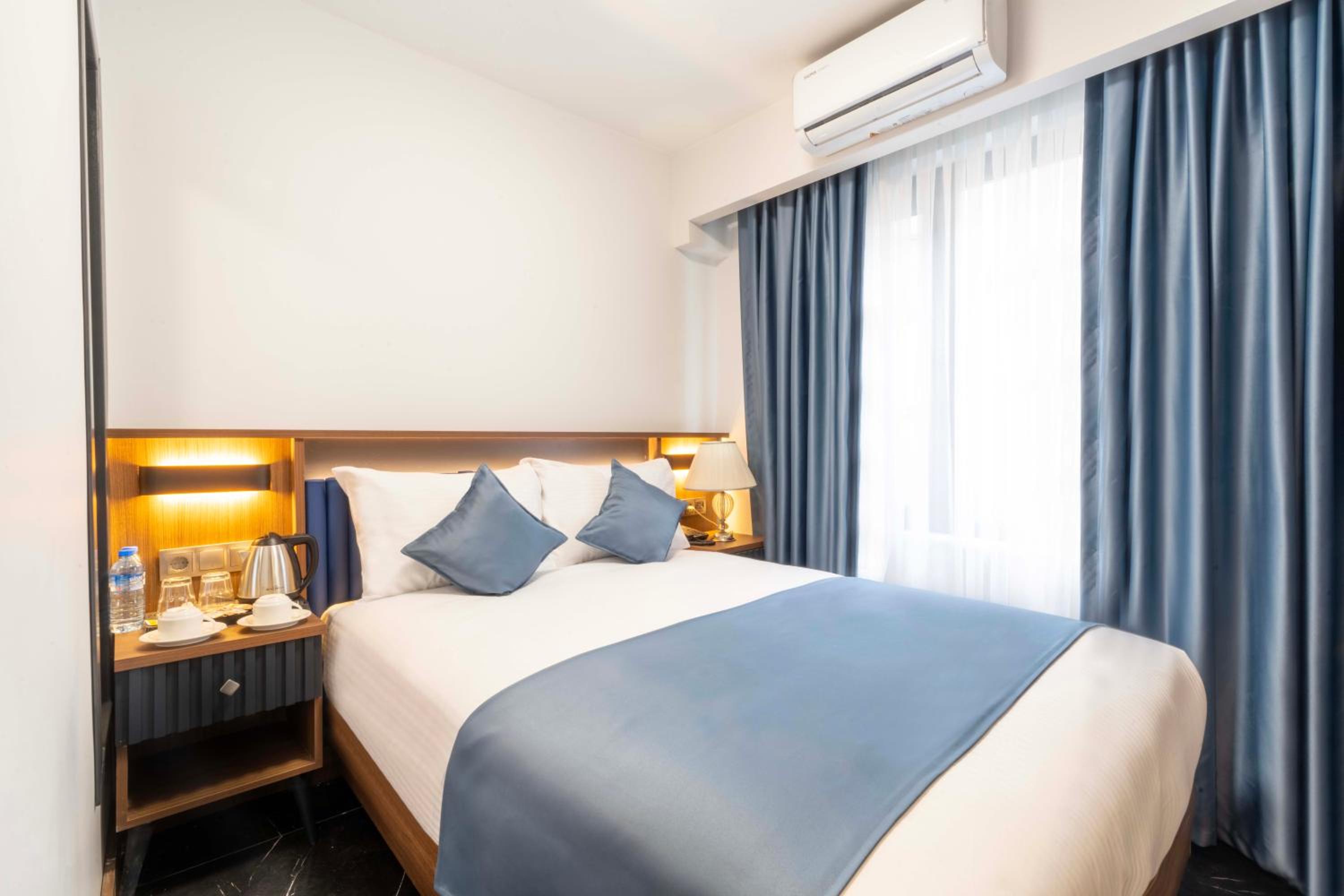 THE BOSFOR OTEL - Image 33