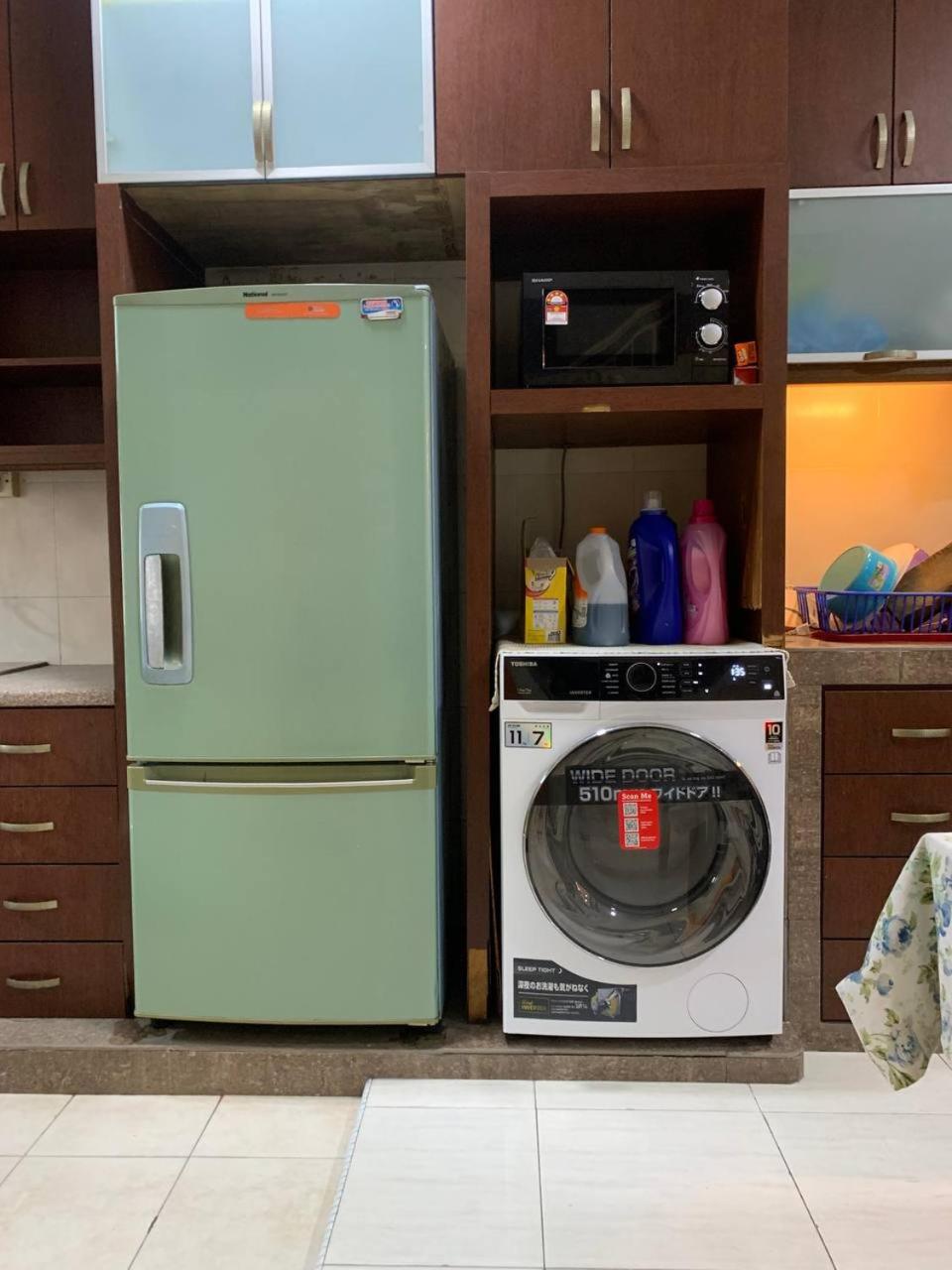 AYUNI HOMESTAY AUSTIN PERDANA JB