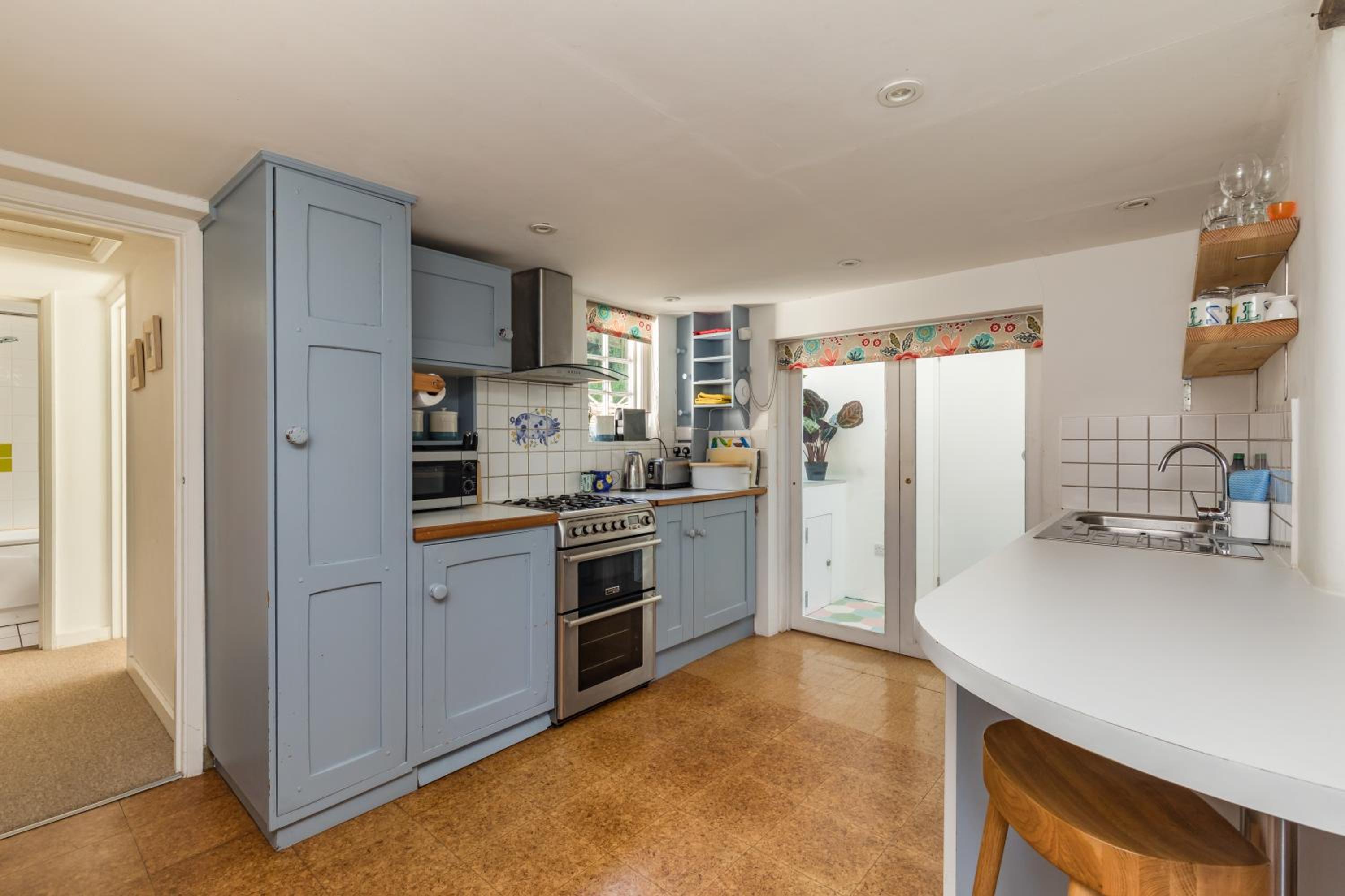 Danny Lodge - Country Cottage Near Brighton by Huluki Sussex Stays, photo 19