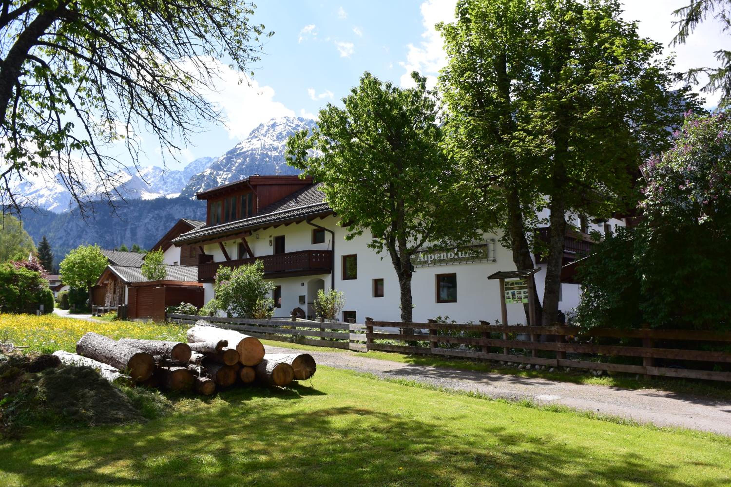 Haus Alpenblume
