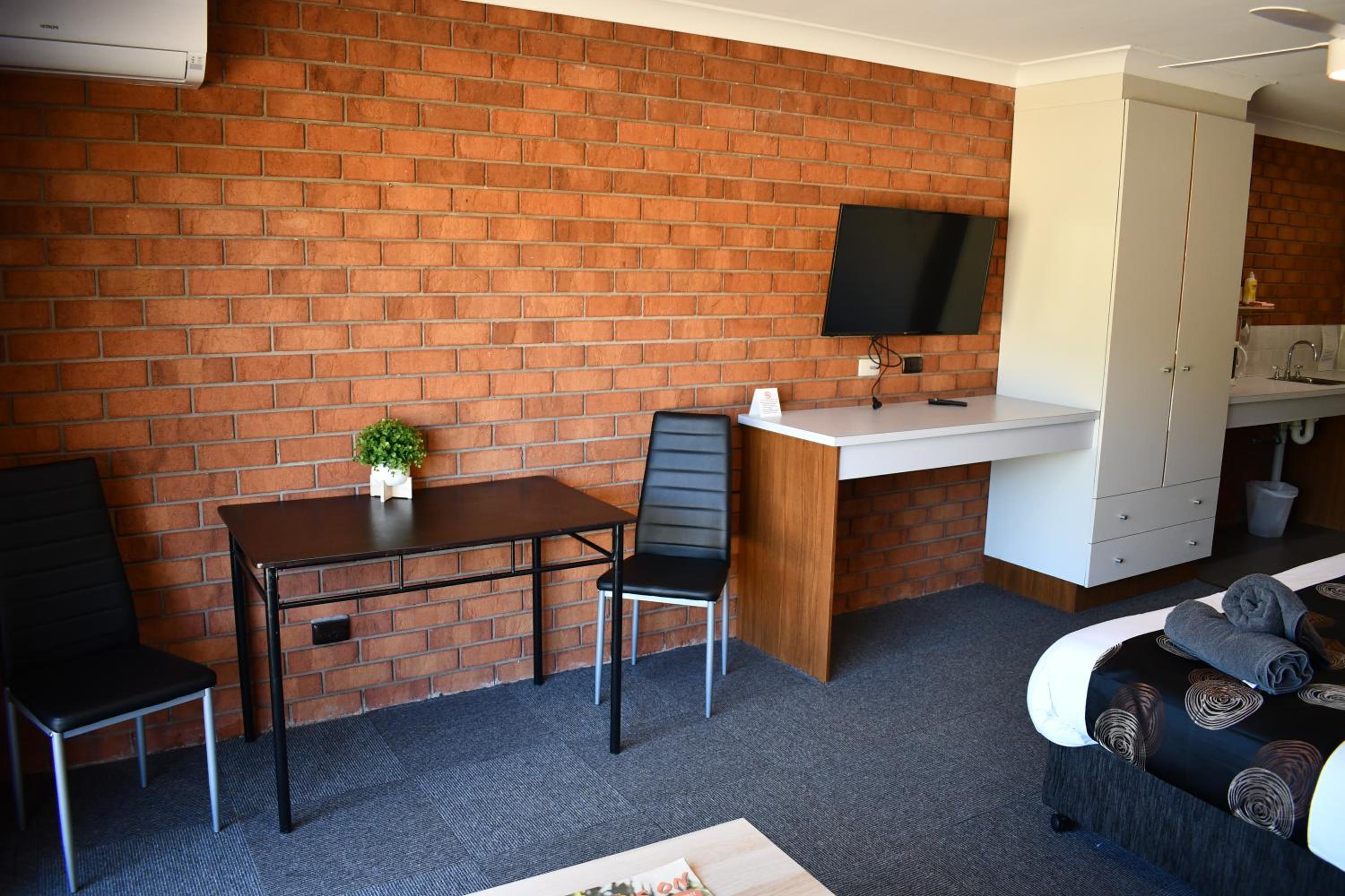 Berrigan Motel