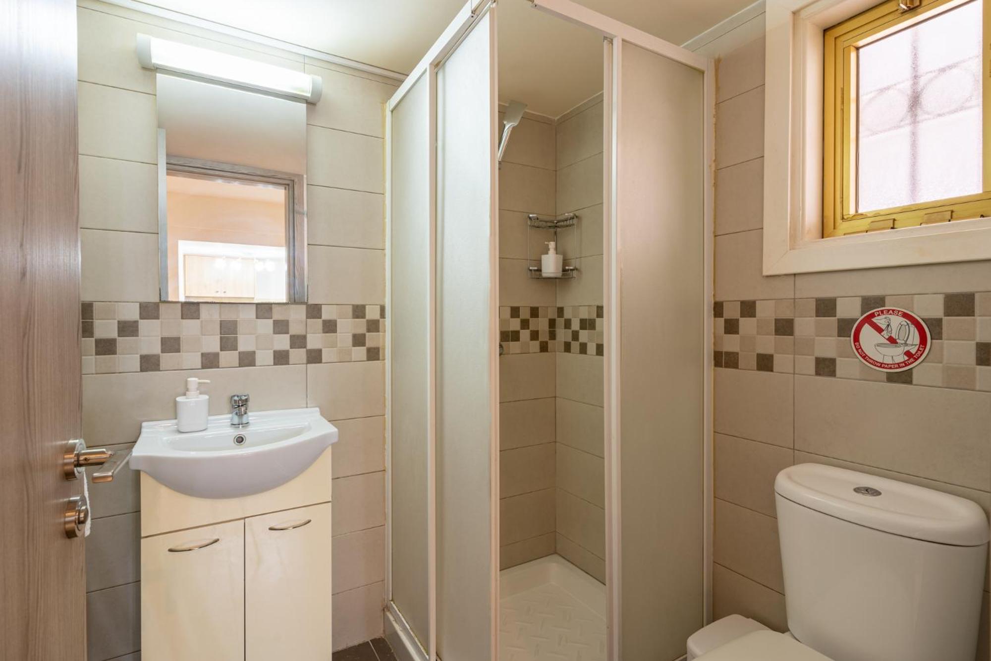 City Cove 1-BR Apt in Larnaca