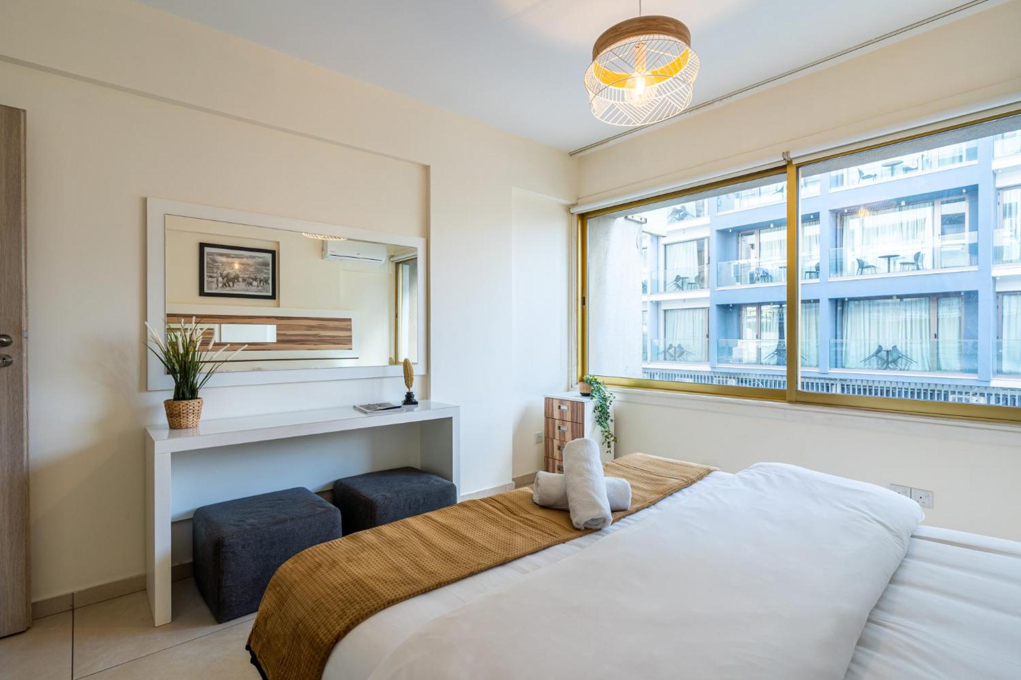 City Cove 1-BR Apt in Larnaca