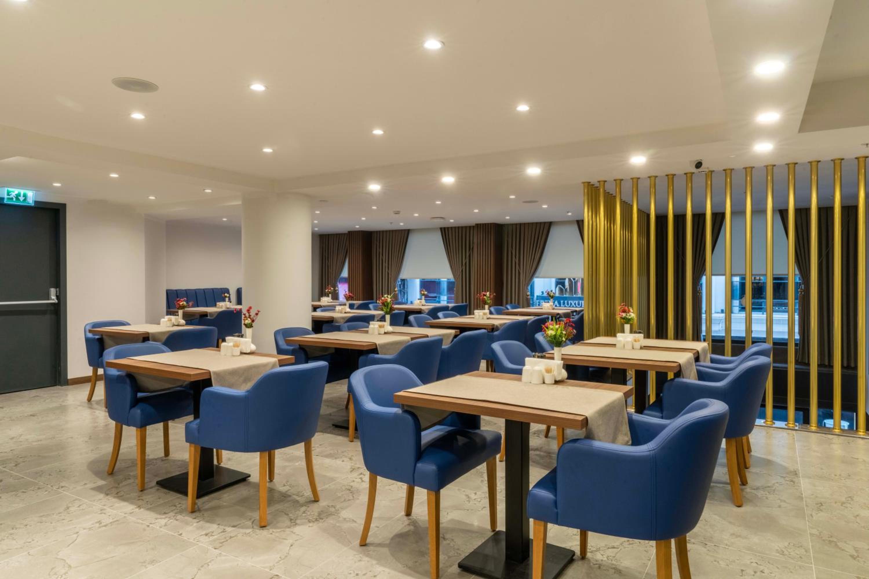 THE BOSFOR OTEL - Image 54