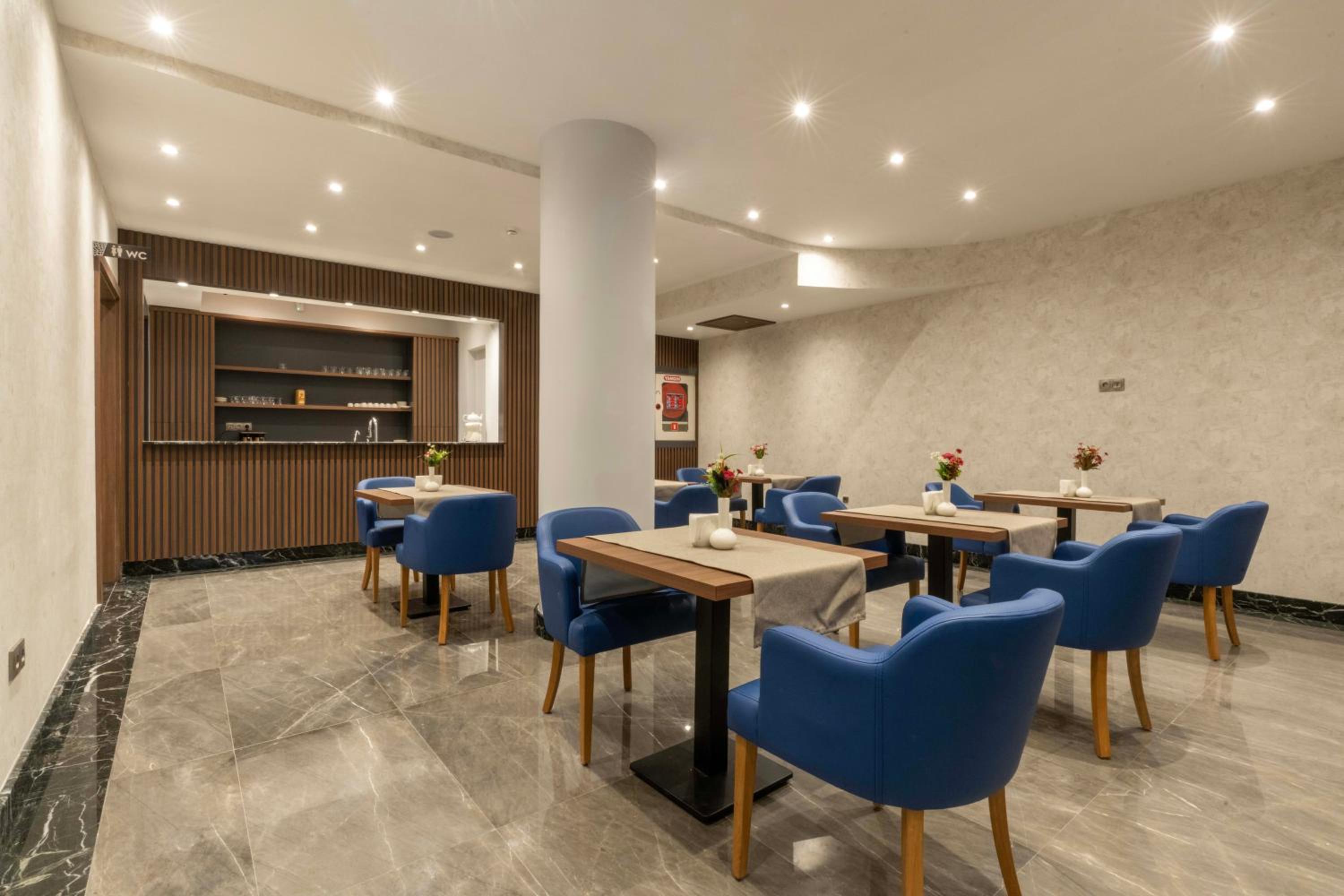 THE BOSFOR OTEL - Image 56