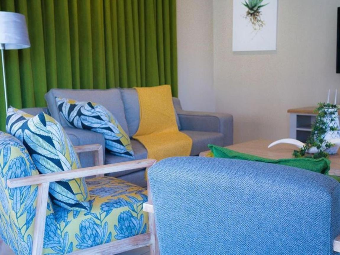Rovy Villas Luxurious Chalet view 3