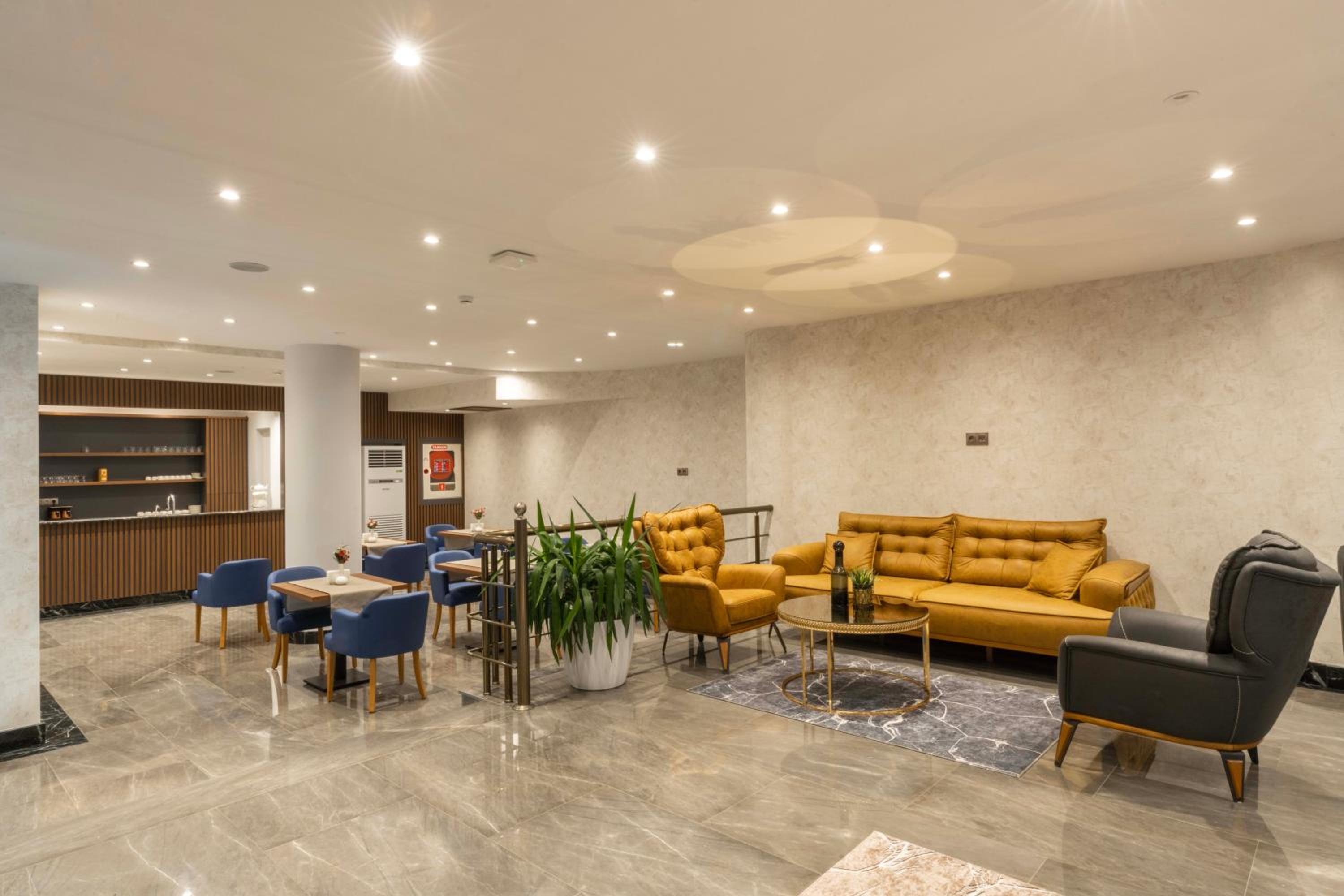 THE BOSFOR OTEL - Image 60