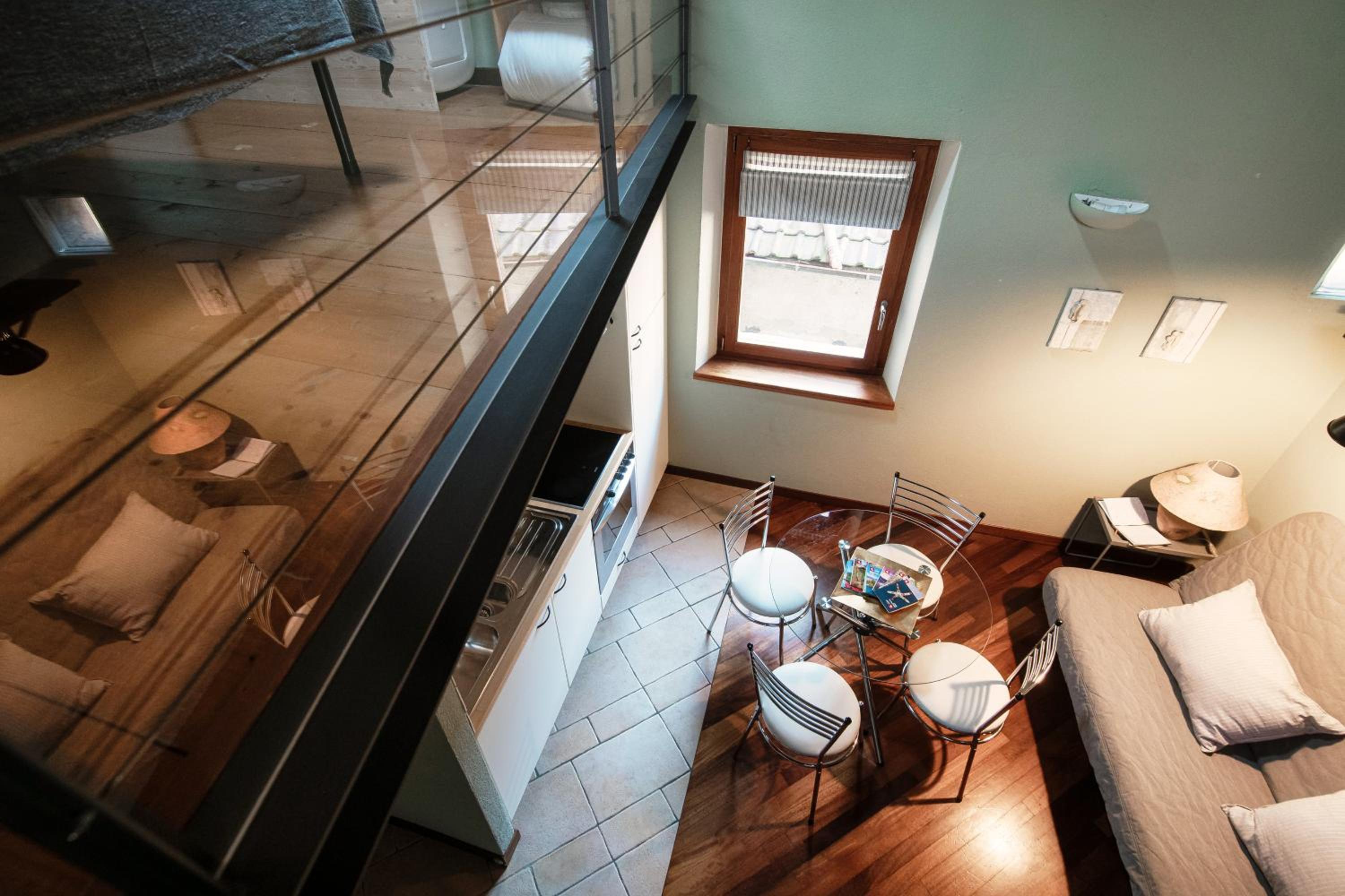 SIN4 Apartments by Quokka 360 - overlooking the lake - FAI heritage in Morcote