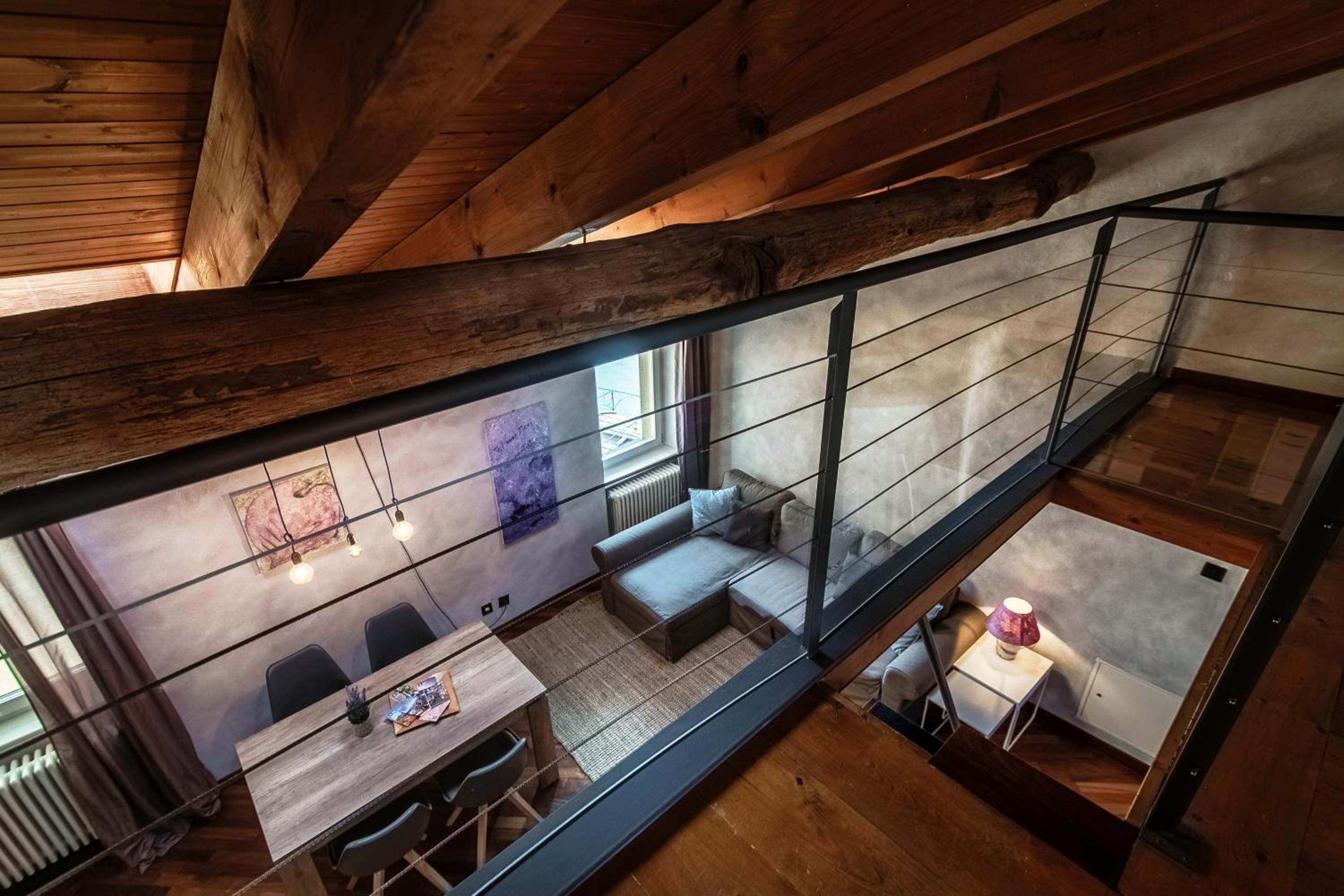 SIN4 Apartments by Quokka 360 - overlooking the lake - FAI heritage in Morcote